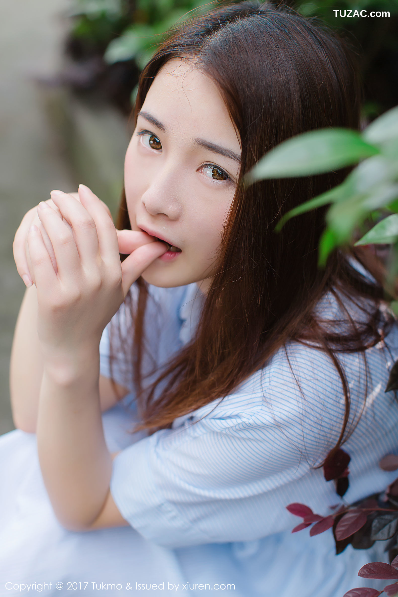 Tukmo兔几盟-Vol.099-绵绵-绿树掩映下的邻家少女