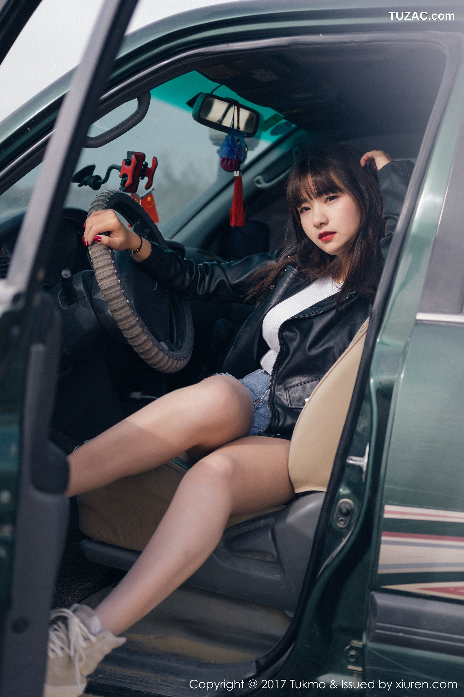 Tukmo兔几盟-Vol.100-球球-开越野车的美女