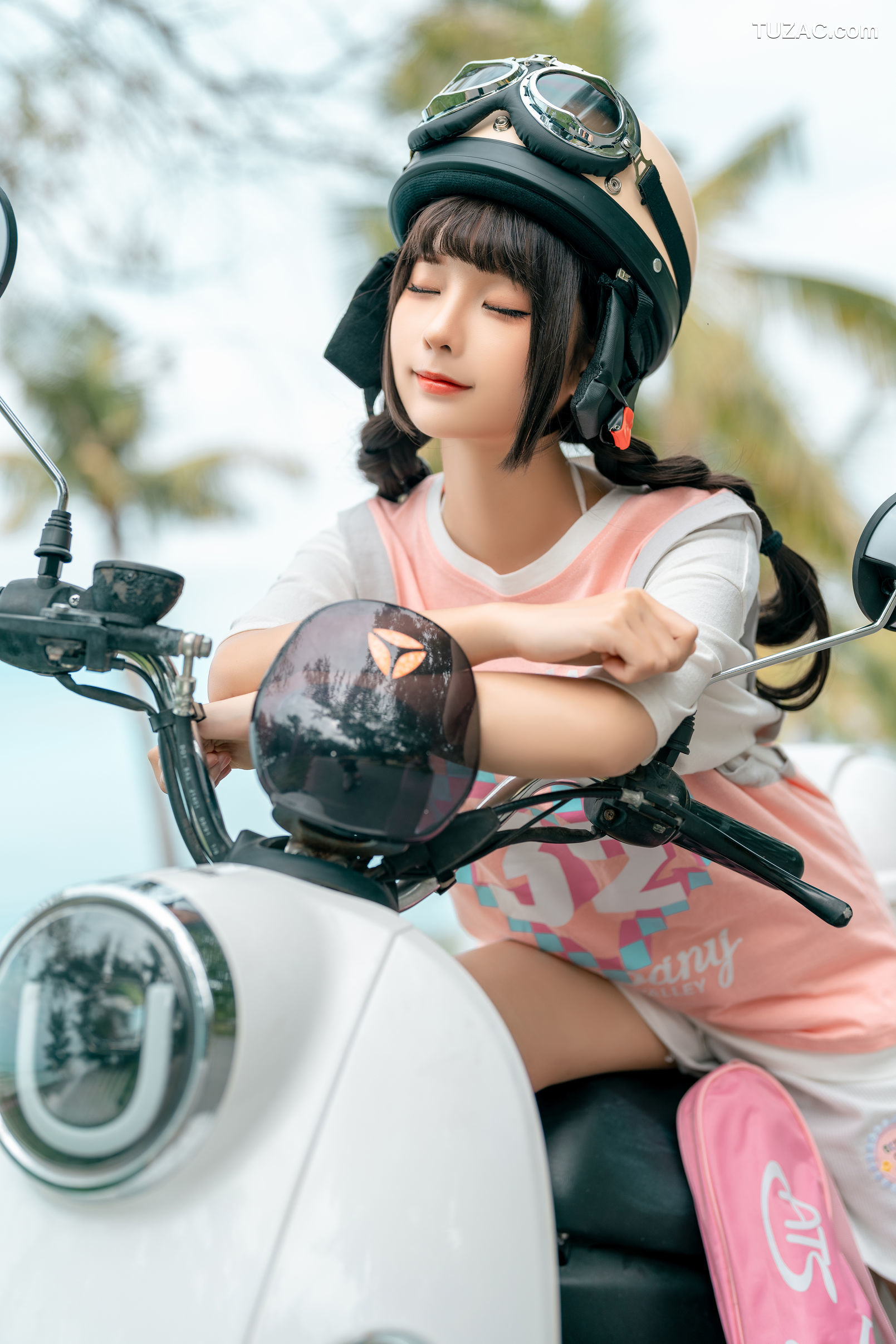 蠢沫沫-电动机车-Electric-Car
