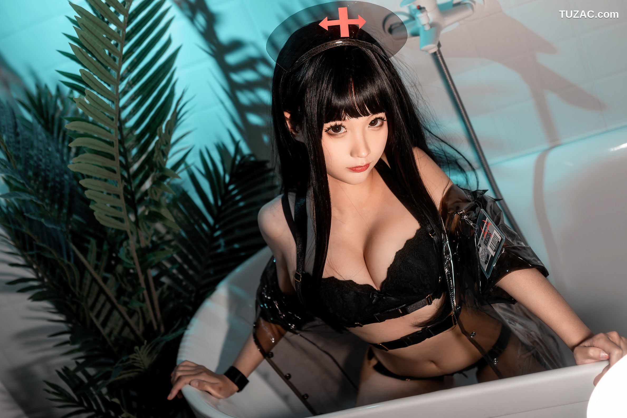 蠢沫沫-胶衣护士-黑