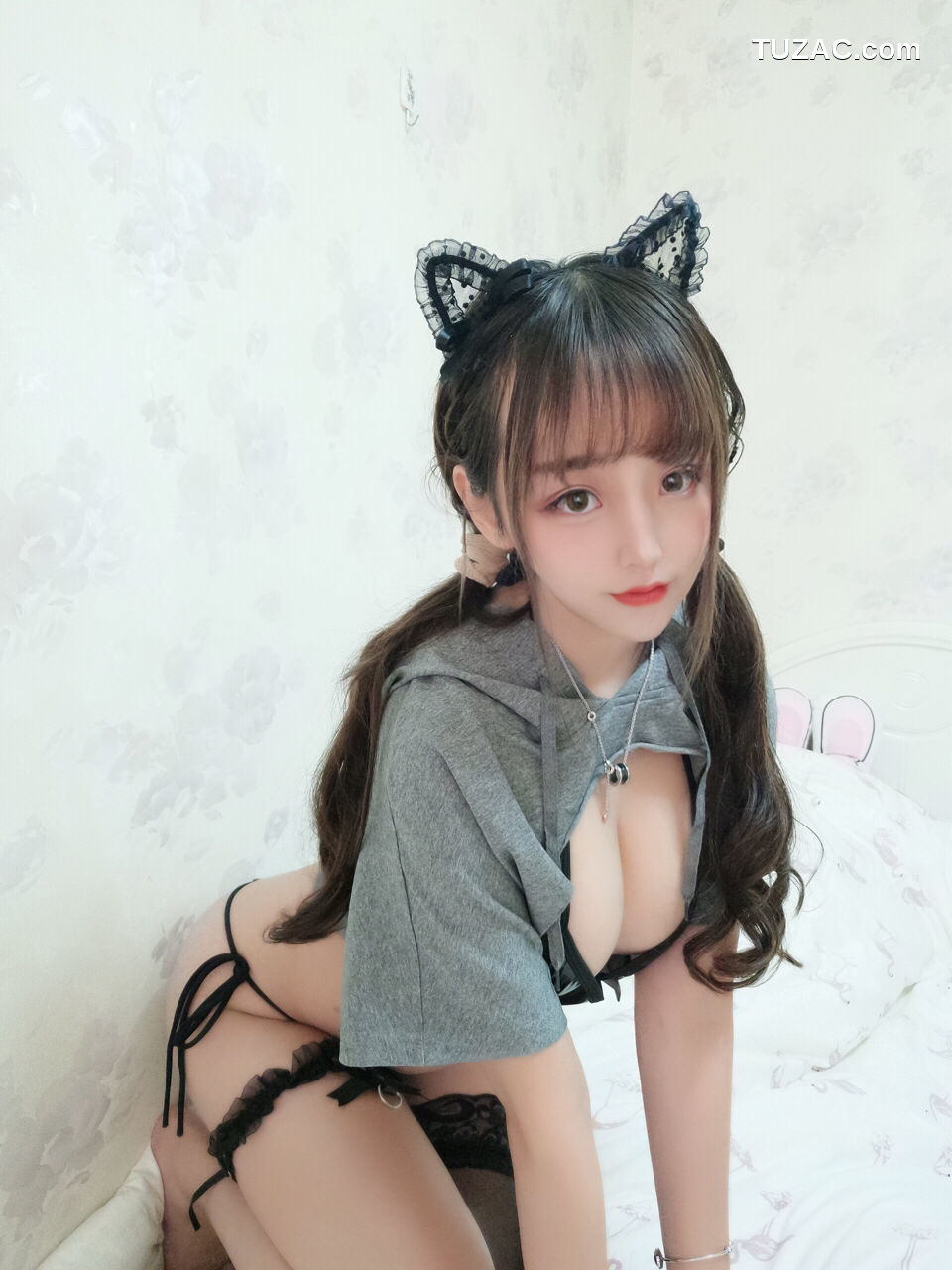 过期米线线喵-Vol.031-兽耳灰色乳胶泳装