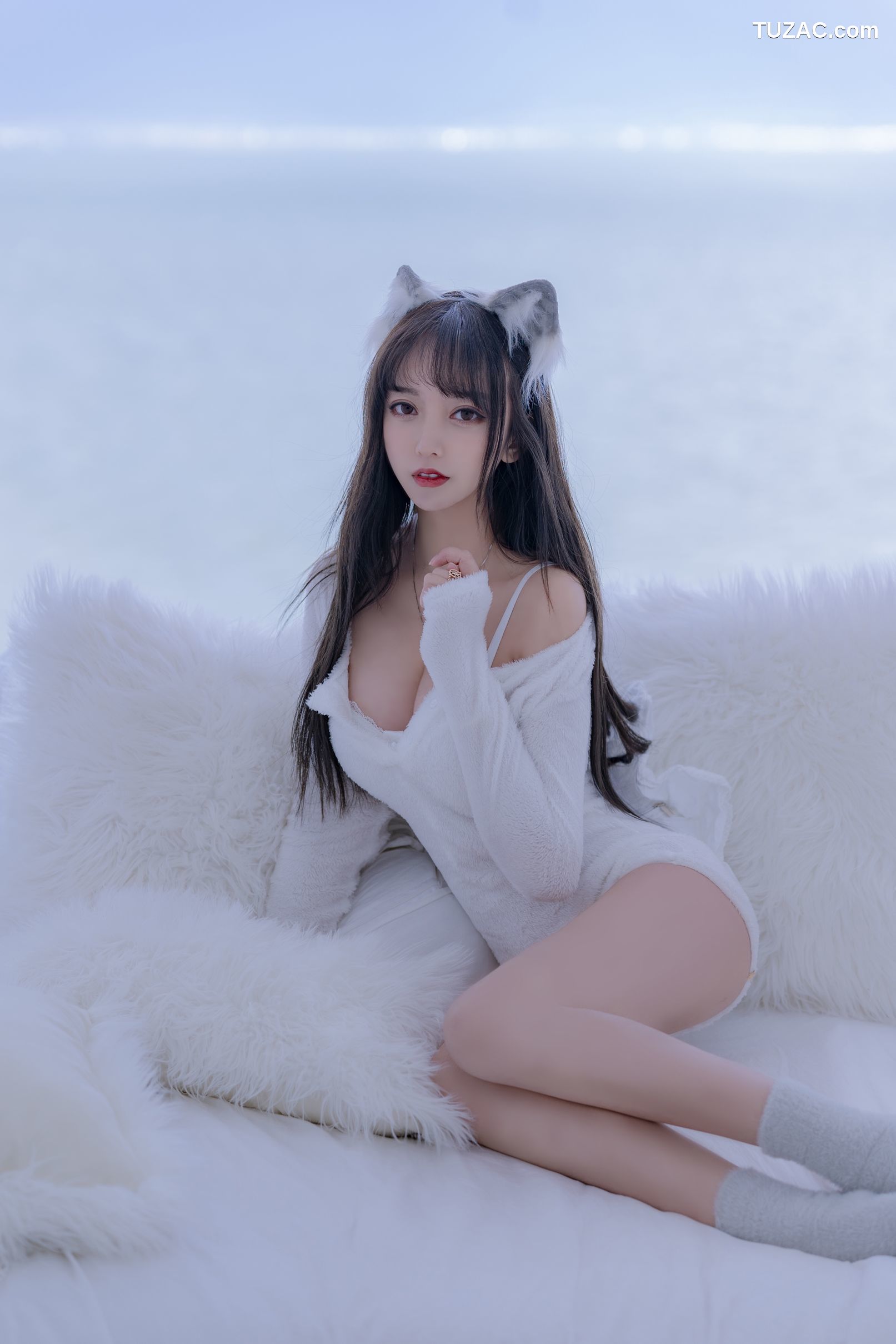 过期米线线喵-真爱版附赠-小白狼