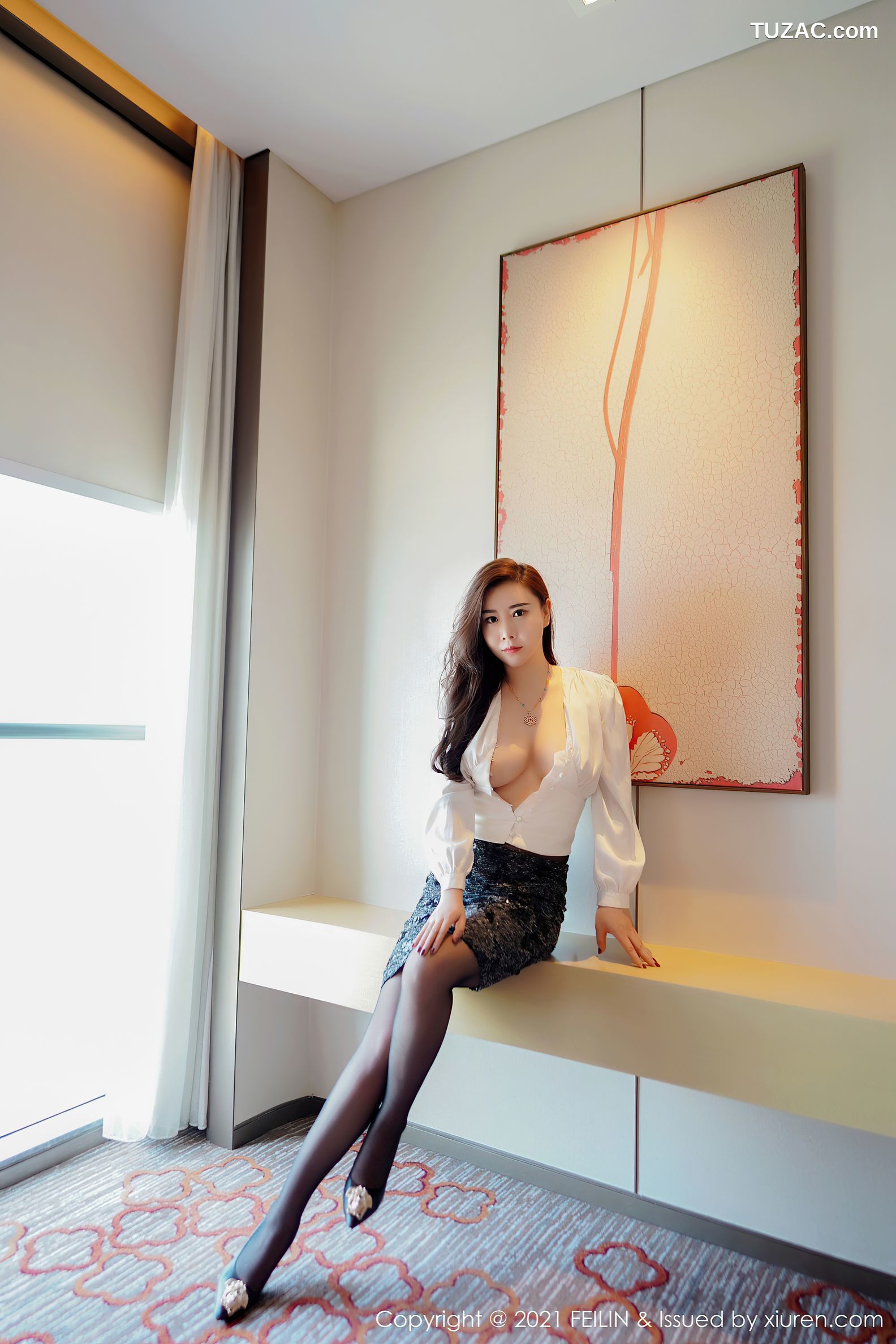 FeiLin嗲囡囡-400-王婉悠-都市OL服饰黑色情趣内衣-2021.07.05