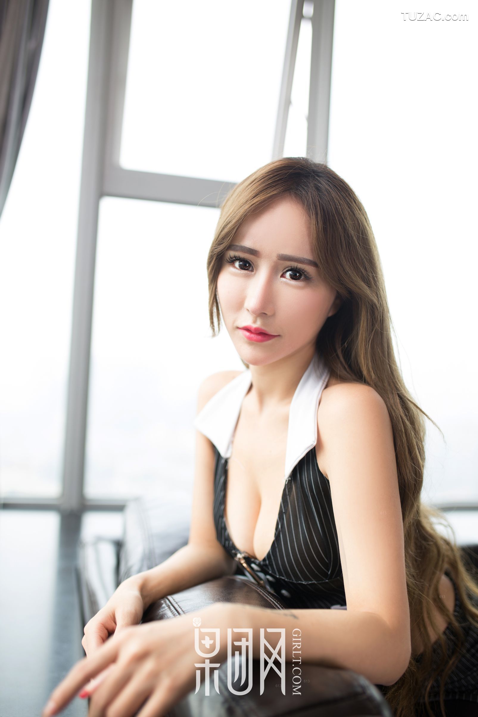 GIRLT果团网-027-清纯女神身着白纱-妩媚动人