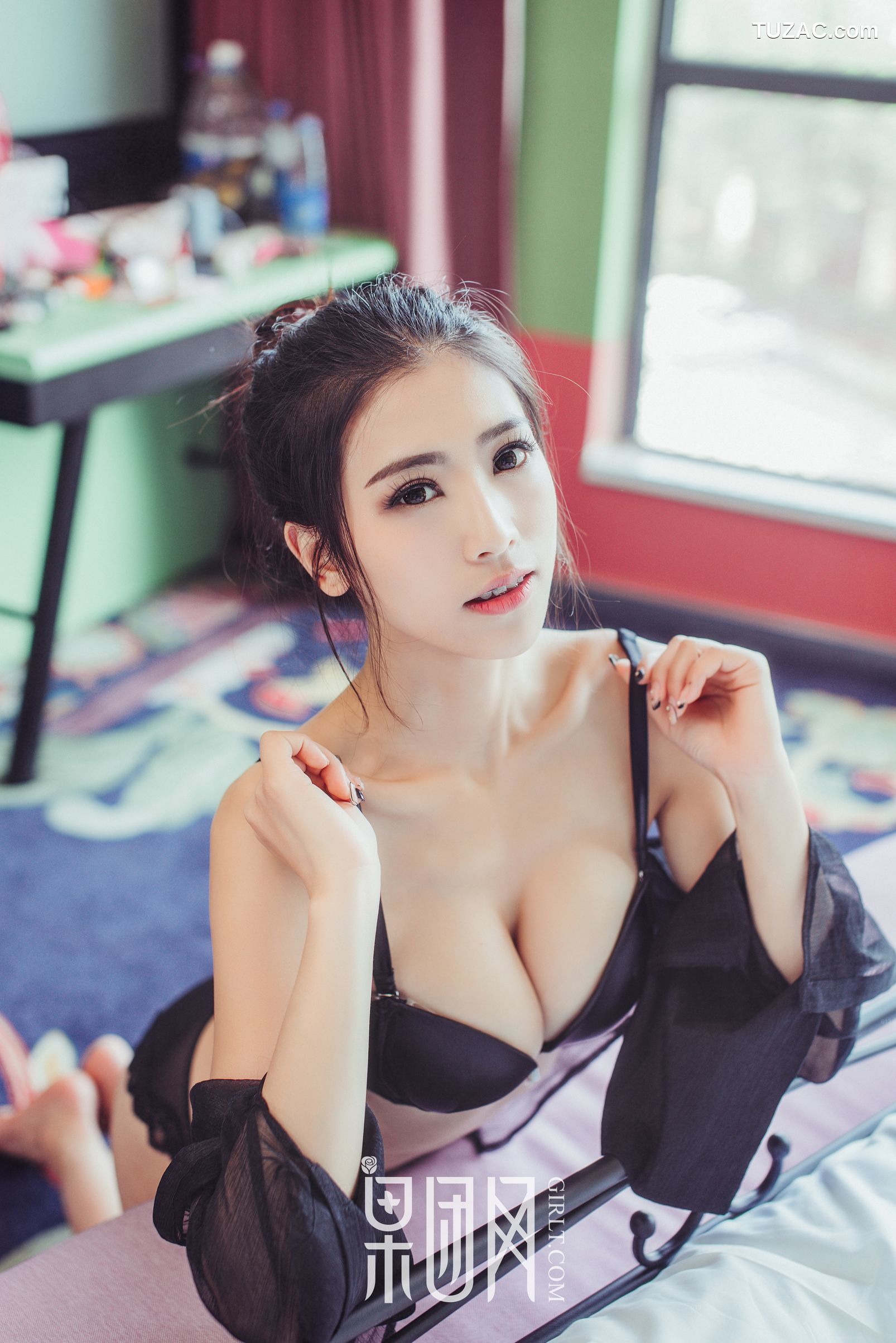 GIRLT果团网-040-通灵儿-长腿嫩模-34D酥胸