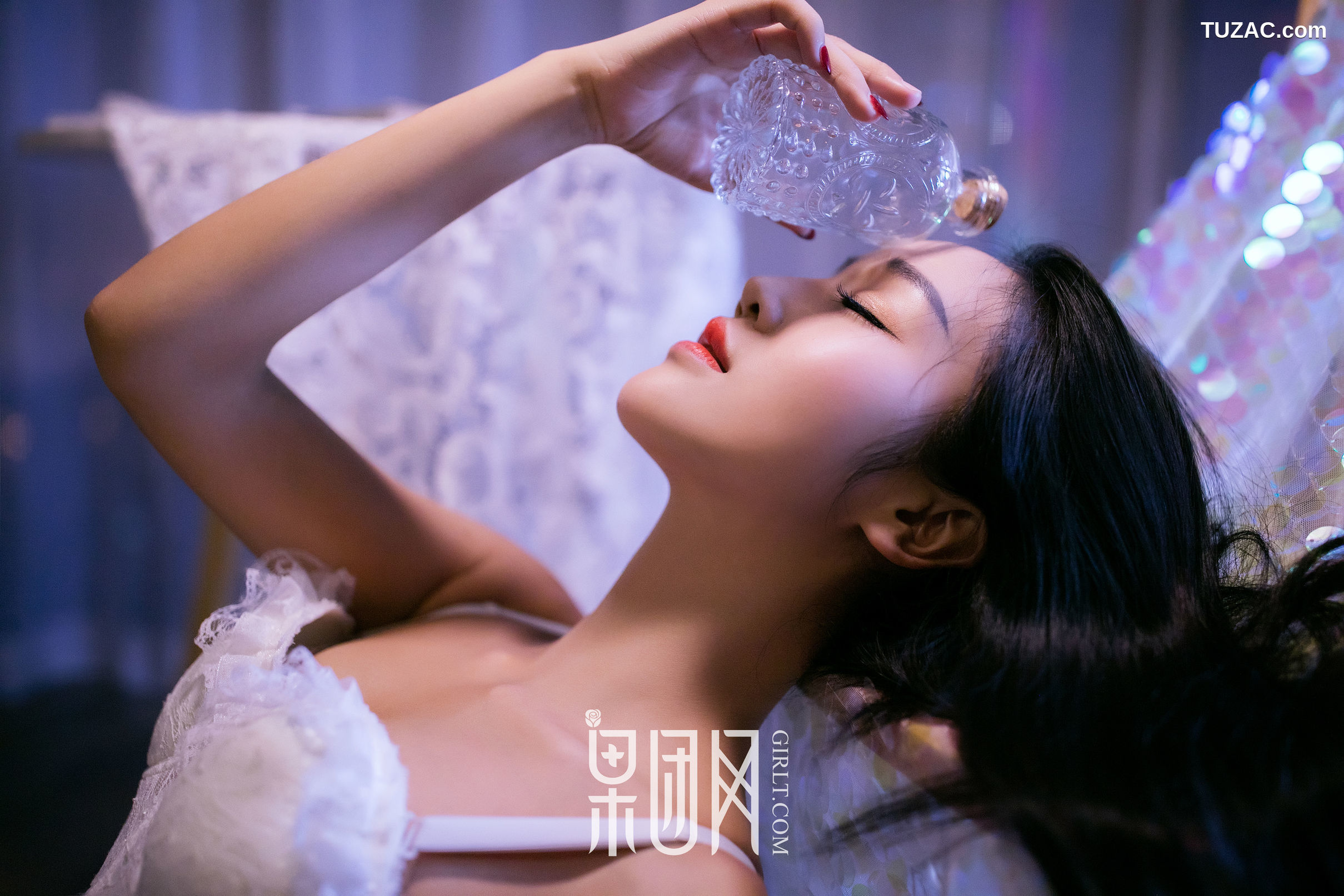 GIRLT果团网-067-恋恋-痴情少女闺房十八禁