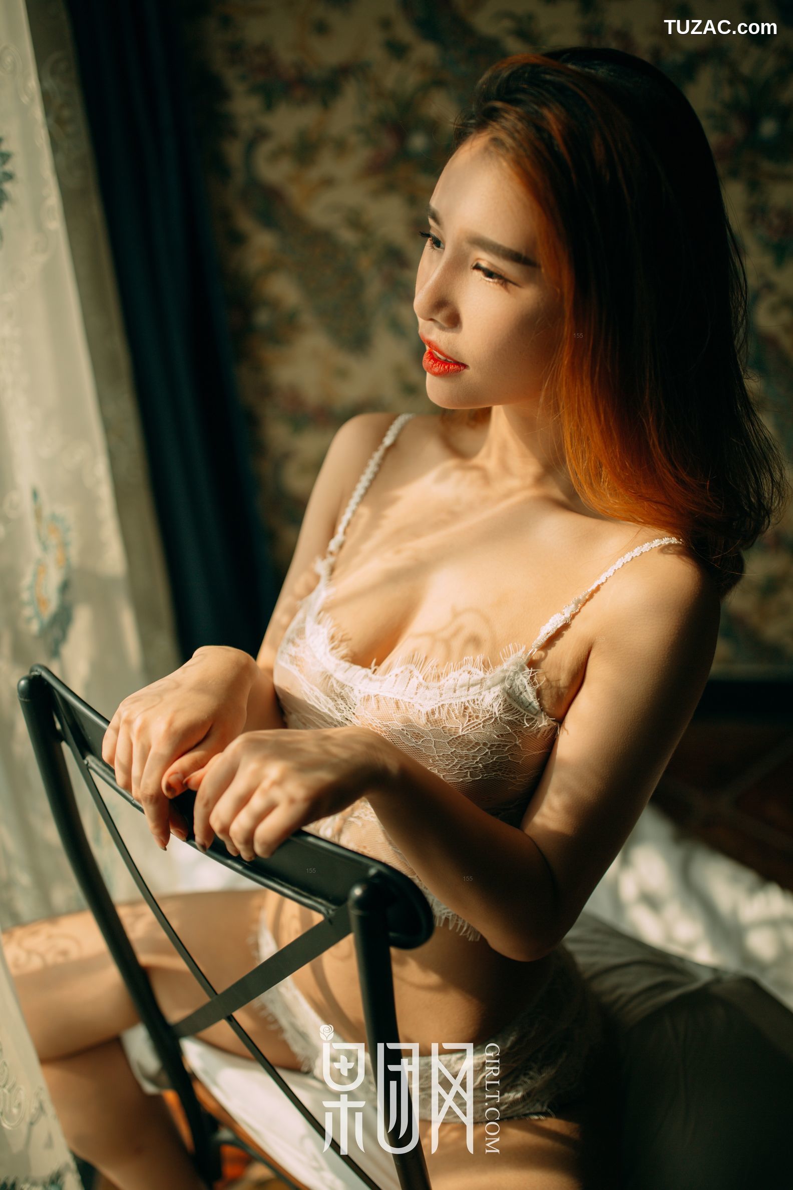 GIRLT果团网-熊川纪信-002-肉蛋狂欢-清纯少女欲火焚身香闺自娱