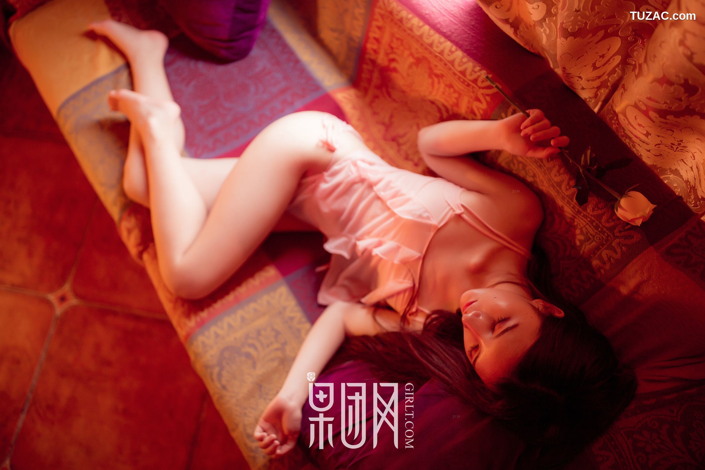 GIRLT果团网-熊川纪信-018-贪玩精灵因迷路被困-求收留