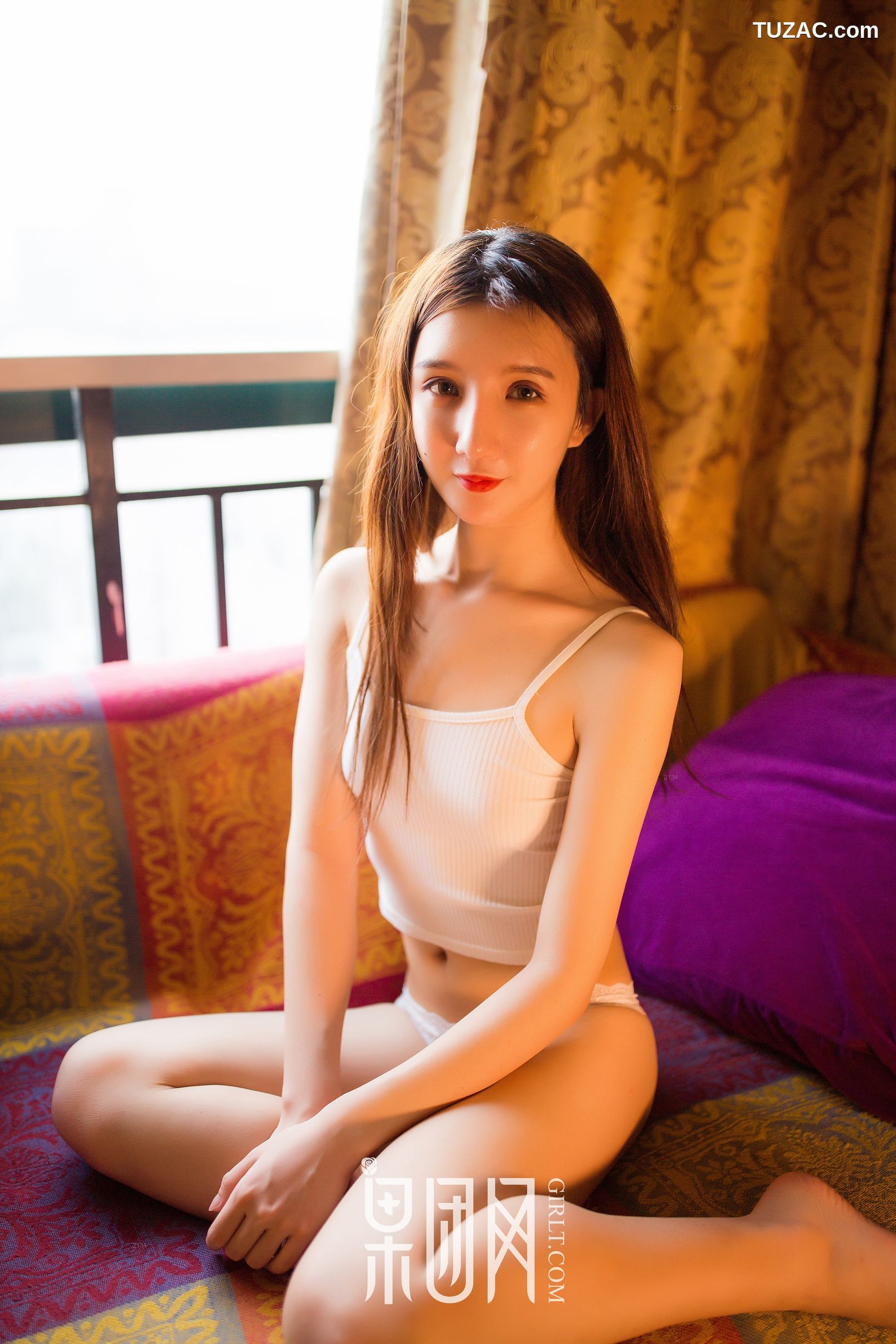 GIRLT果团网-熊川纪信-018-贪玩精灵因迷路被困-求收留