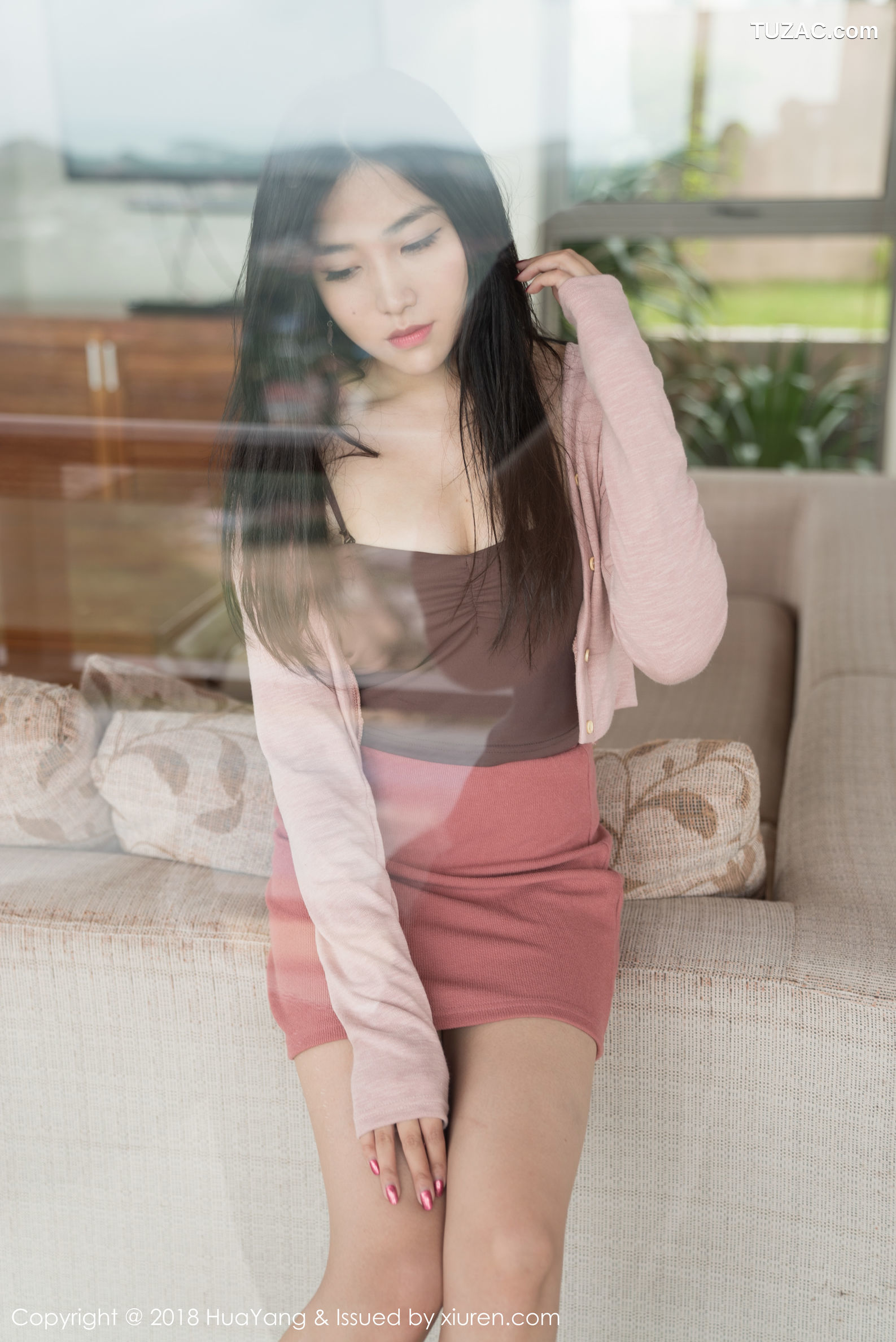 HuaYang花漾-029-许诺-《泰国旅拍》运动装-超短裙写真集