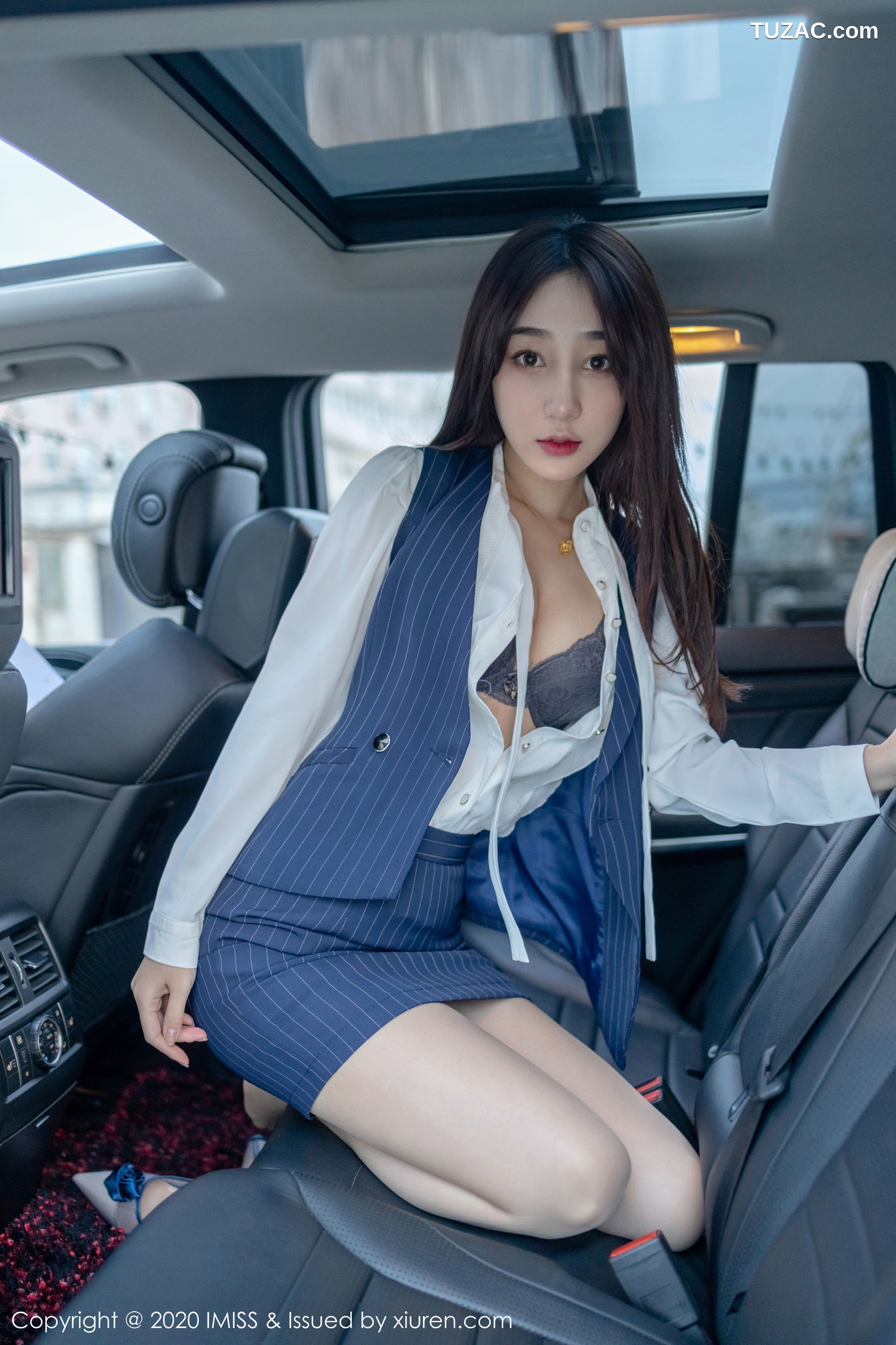 IMiss爱蜜社-438-九月生-户外服务生车拍主题性感内衣