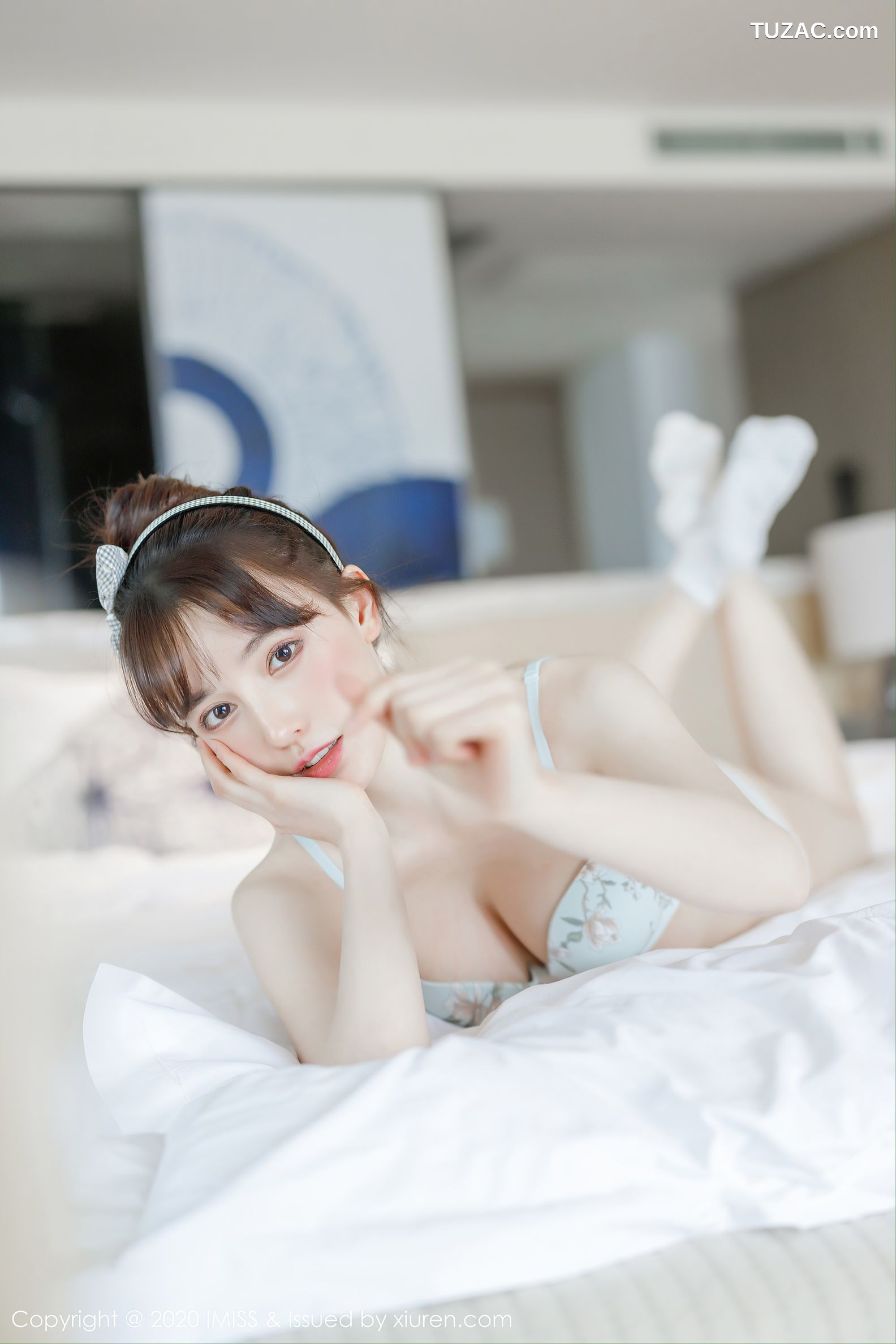 IMiss爱蜜社-481-刘奕宁-床上性感衬衣诱惑