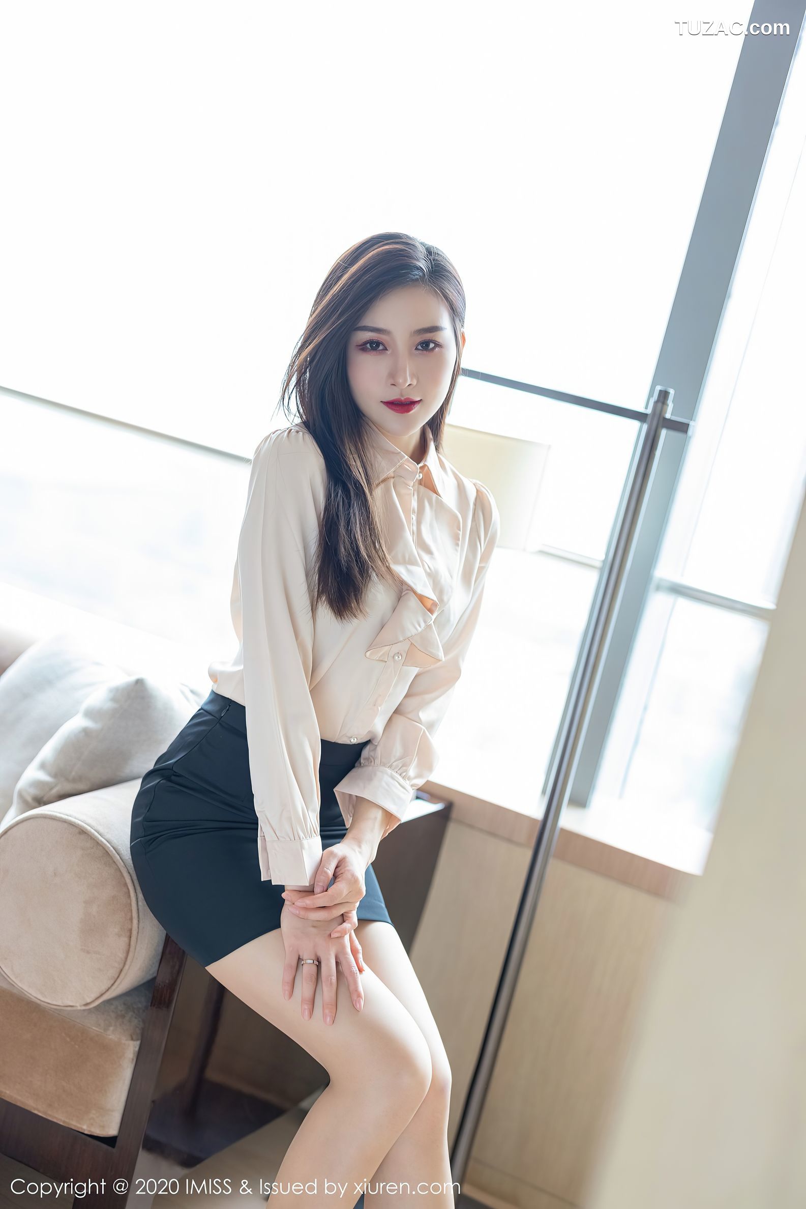 IMiss爱蜜社-528-vanessa-经典典雅职场制服