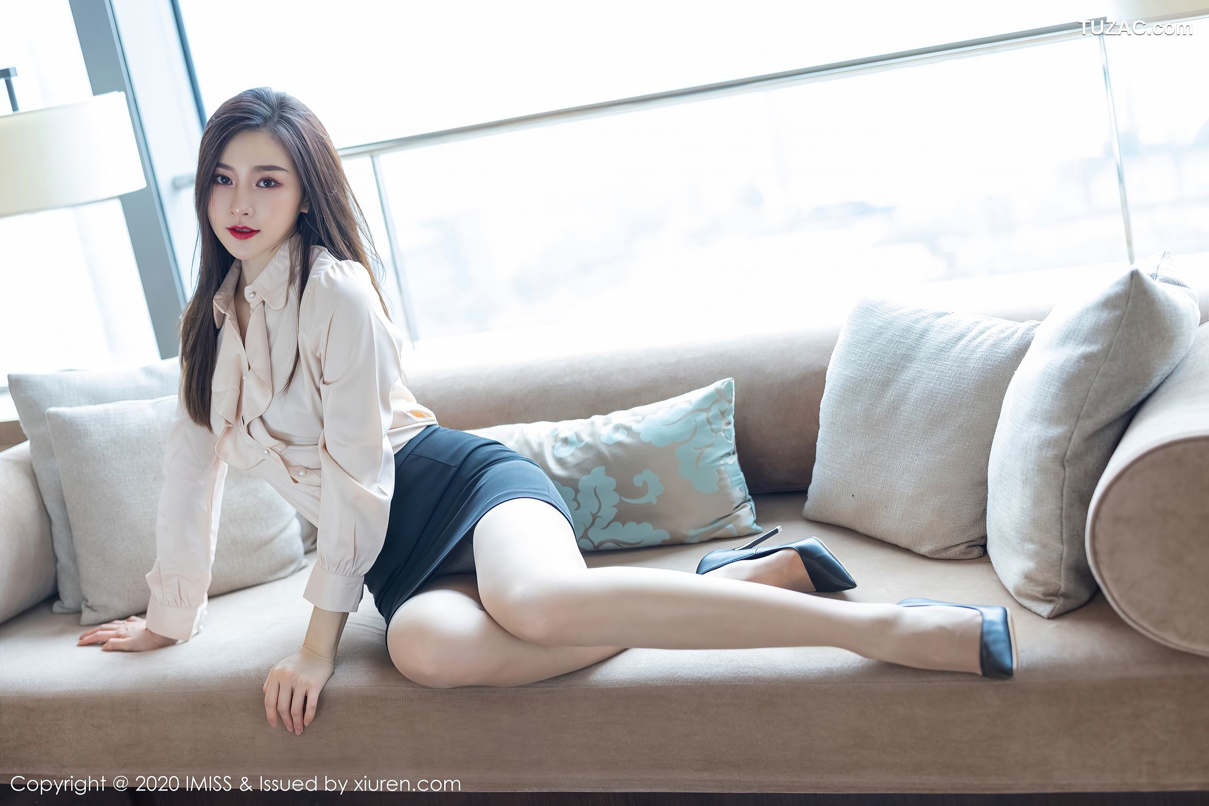 IMiss爱蜜社-528-vanessa-经典典雅职场制服