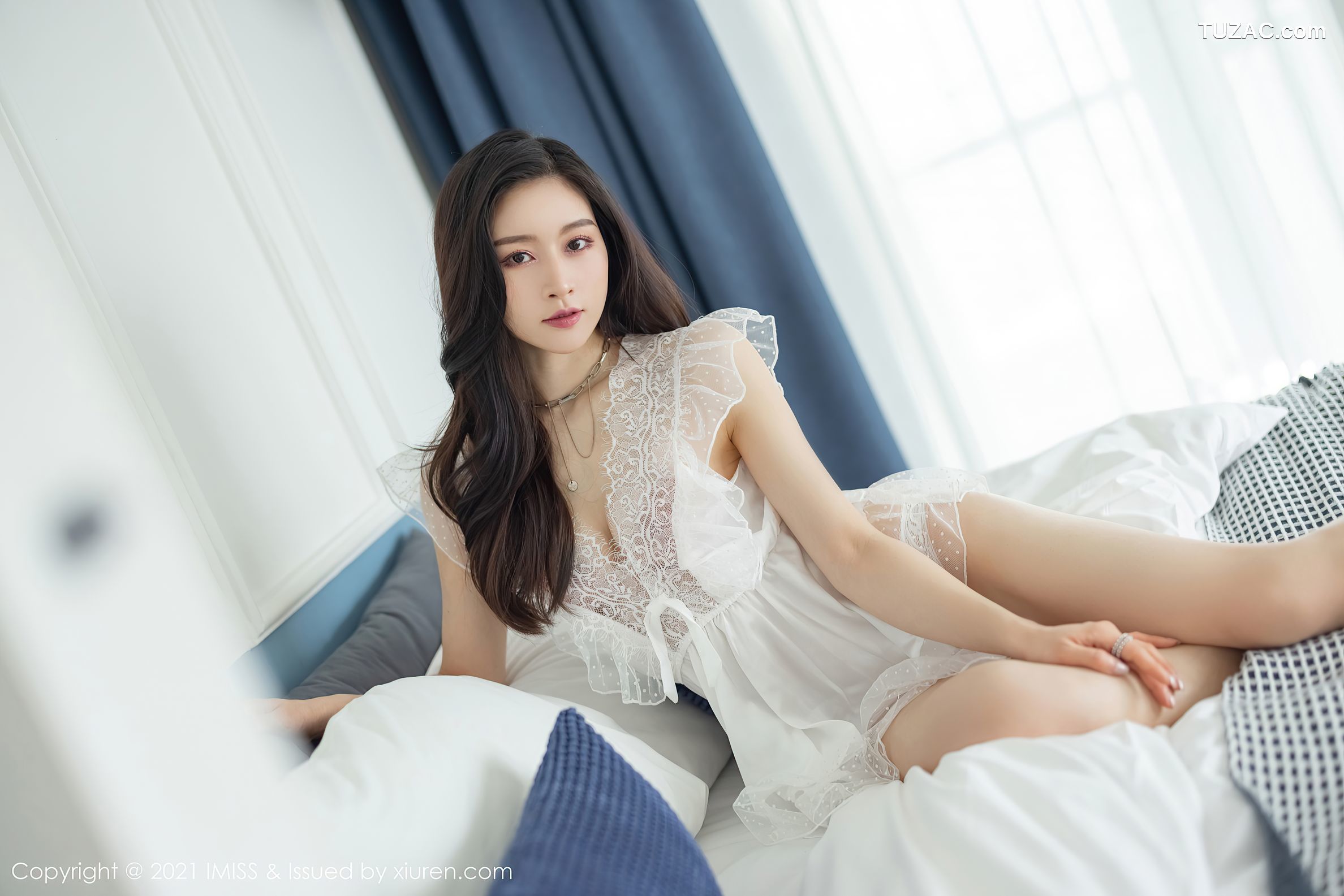 IMiss爱蜜社-592-Vanessa-肉色吊带礼服长裙白色蕾丝薄纱睡衣-2021.05.14