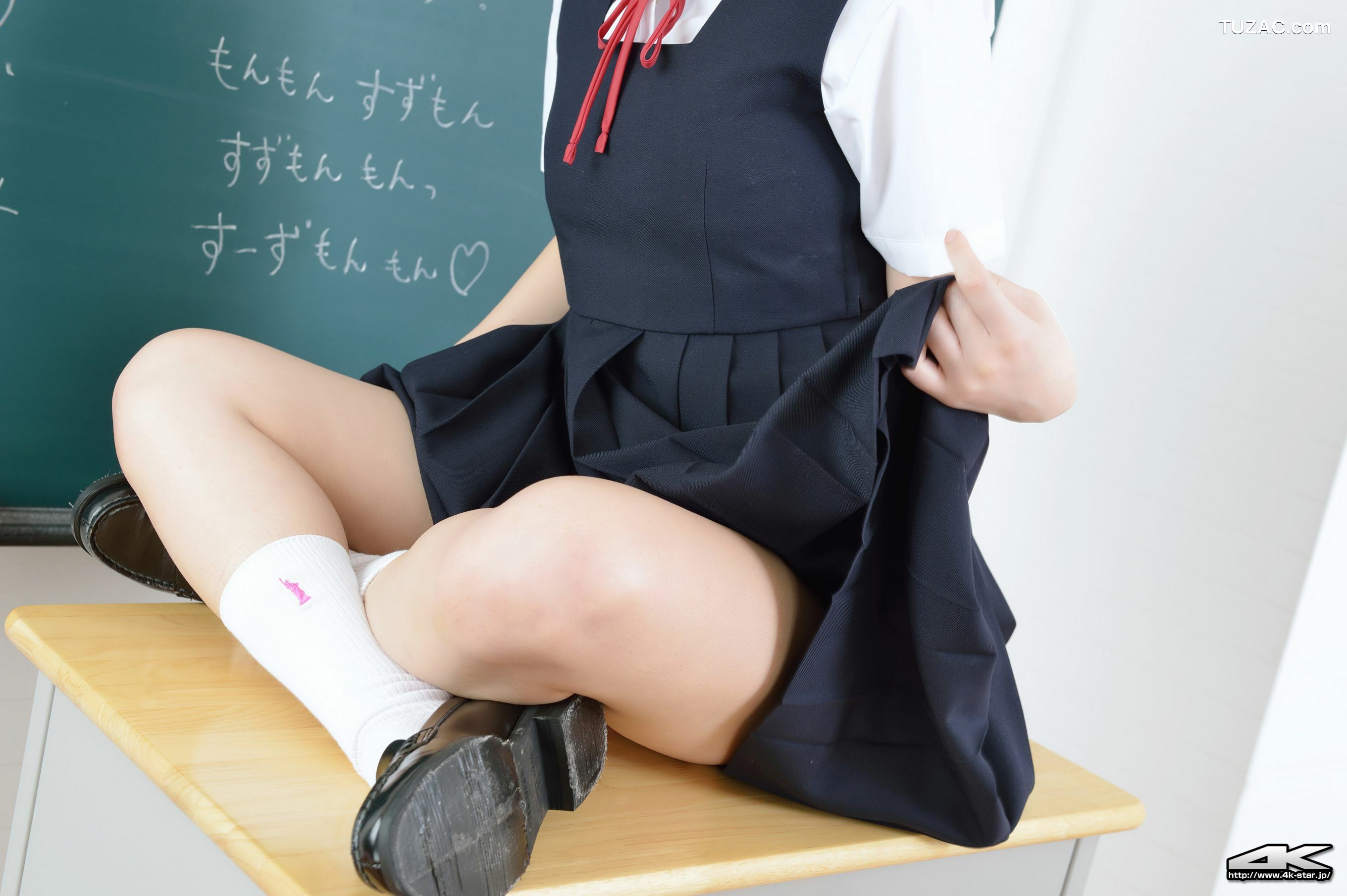 4K-STAR_ NO.00268 涼本めぐみ/凉本惠 SchoolGirl JK制服 写真集[100P]