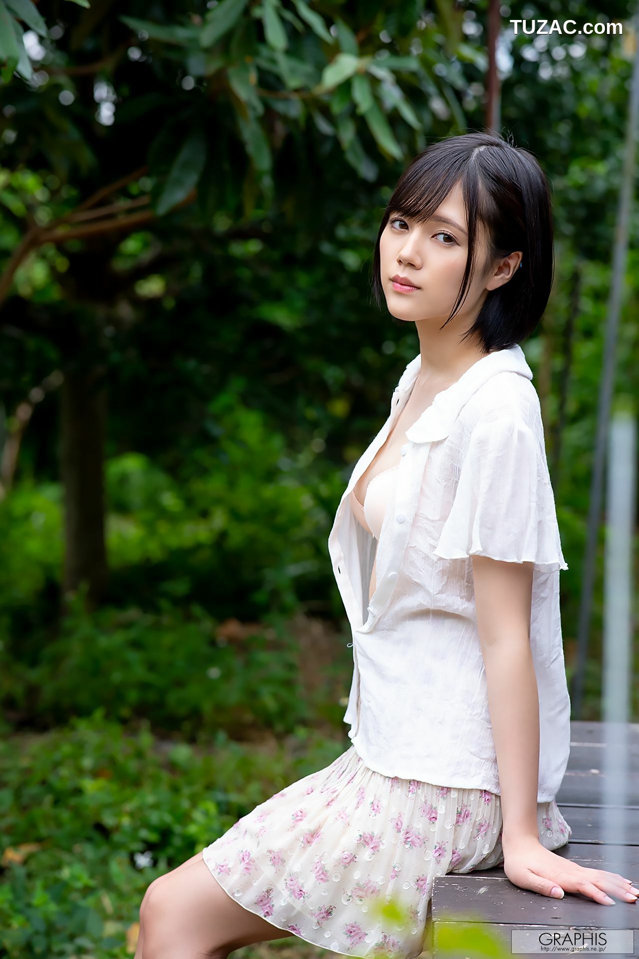Graphis_ Gals.462 涼森れむ 《Transparent Body》 写真集[33P]