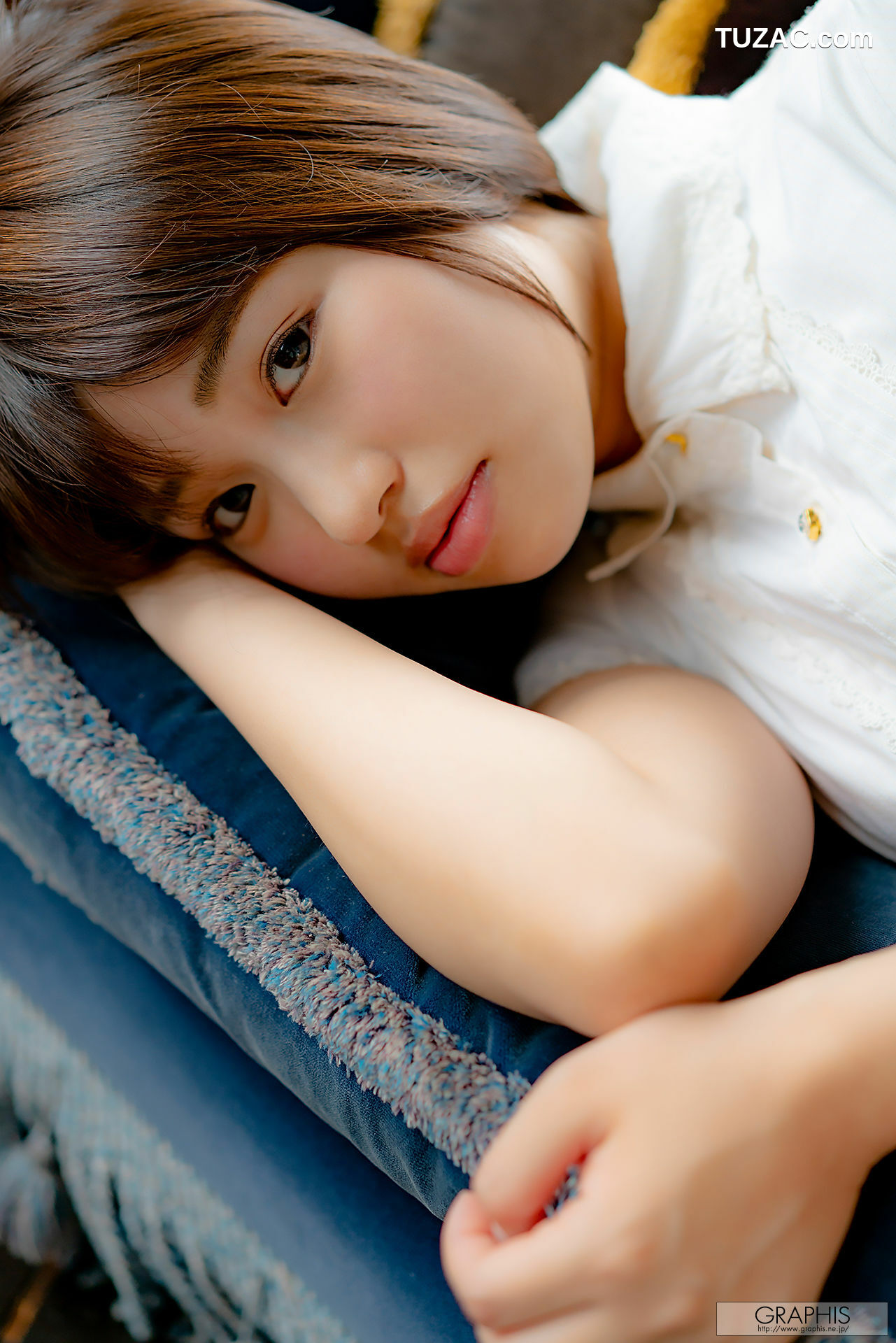 Graphis_Mahiro Tadai 唯井まひろ/唯井真寻 First Gravure 初脱ぎ娘 写真集[78P]