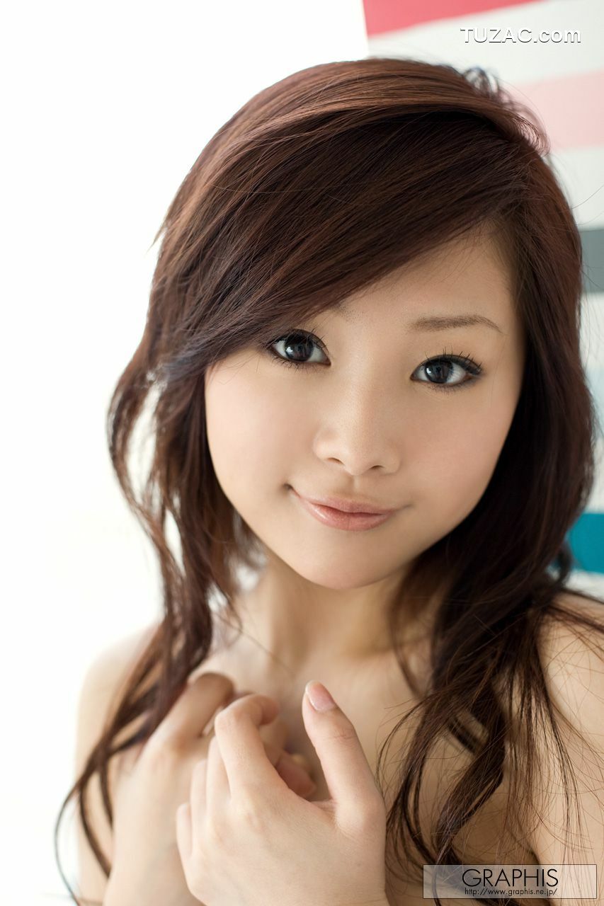 Graphis_Suzuka Ishikawa 石川铃华 First Gravure 初脱ぎ娘 写真集[31P]