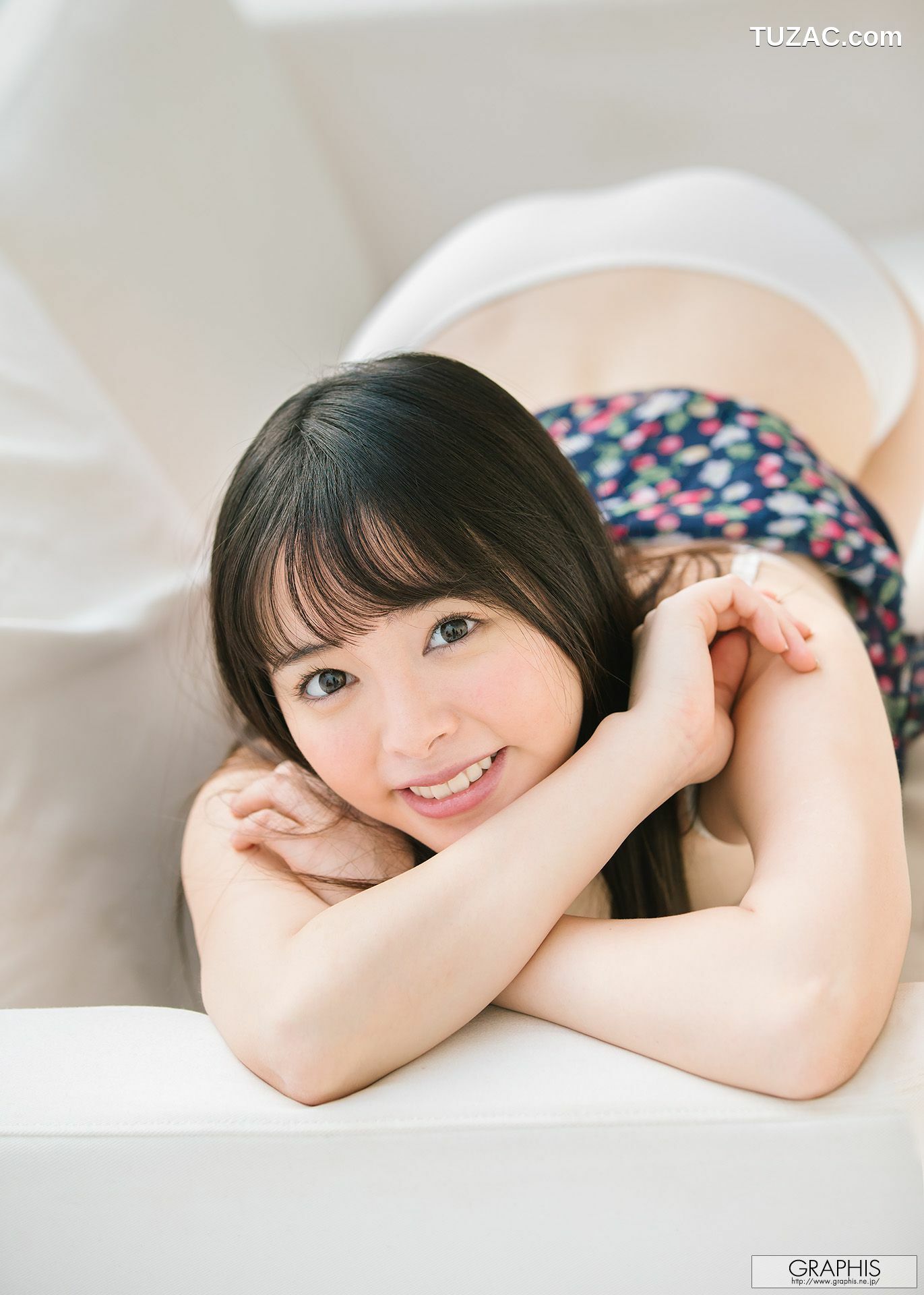 Graphis_Yuna Ogura 小倉由菜 Gravure 初脱ぎ娘 写真集[64P]