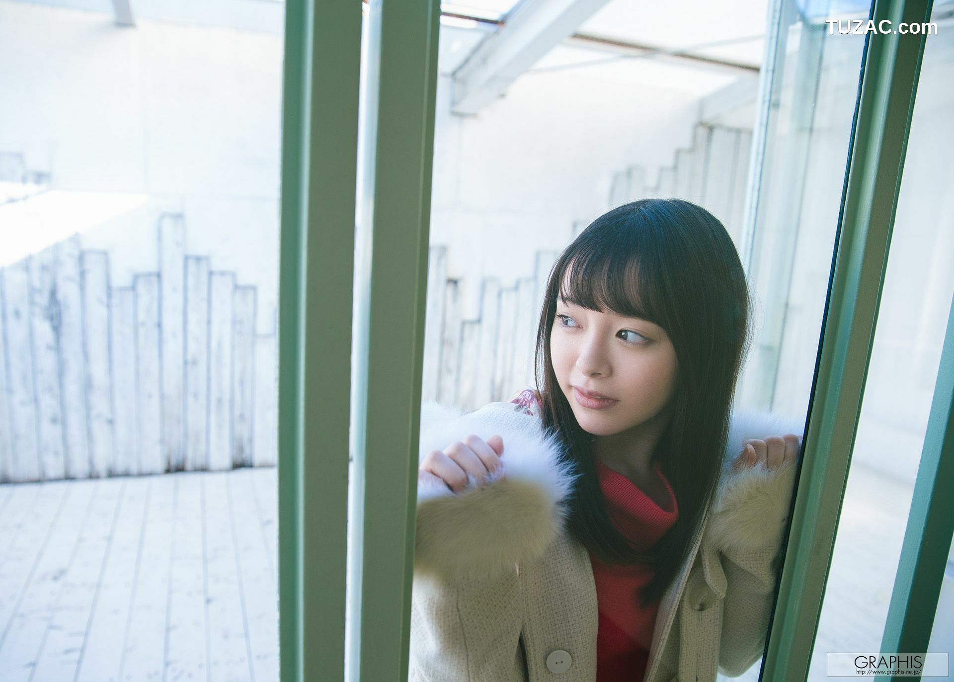 Graphis_Yuna Ogura 小倉由菜 Gravure 初脱ぎ娘 写真集[64P]