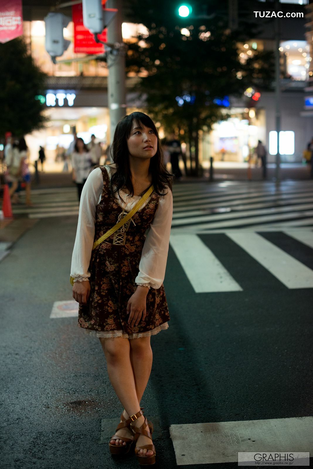 Graphis_倉多まお《Imagination》 Gals 写真集[46P]
