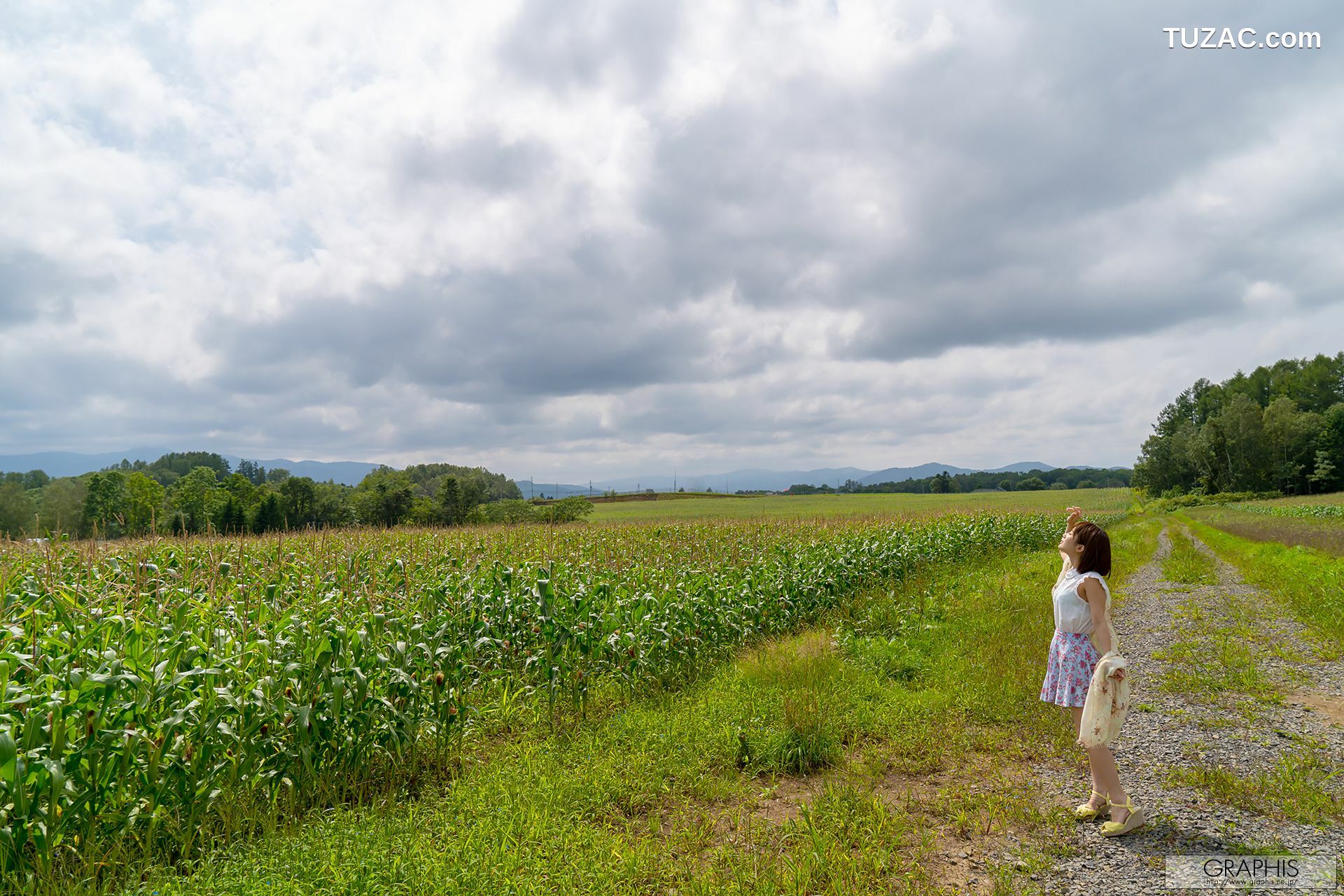 Graphis_小島みなみ《Can you come here!》 WINTER SPECIAL 2018 写真集[50P]