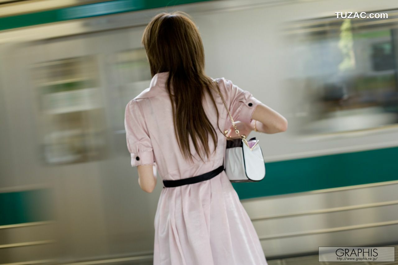 Graphis_桜井梨花《Sparkling Cherry》 Gals 写真集[34P]