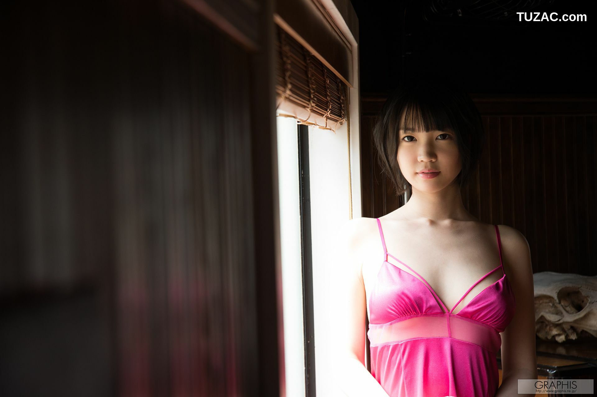 Graphis_鈴木心春《Angelic Girl》 Gals 写真集[49P]
