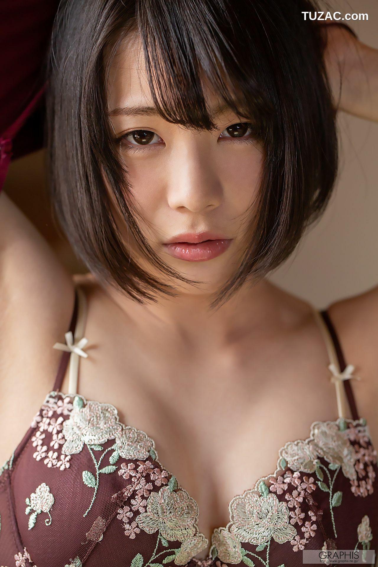 Graphis_鈴村 あいり『 Days of Love 』 Summer Special 写真集[74P]