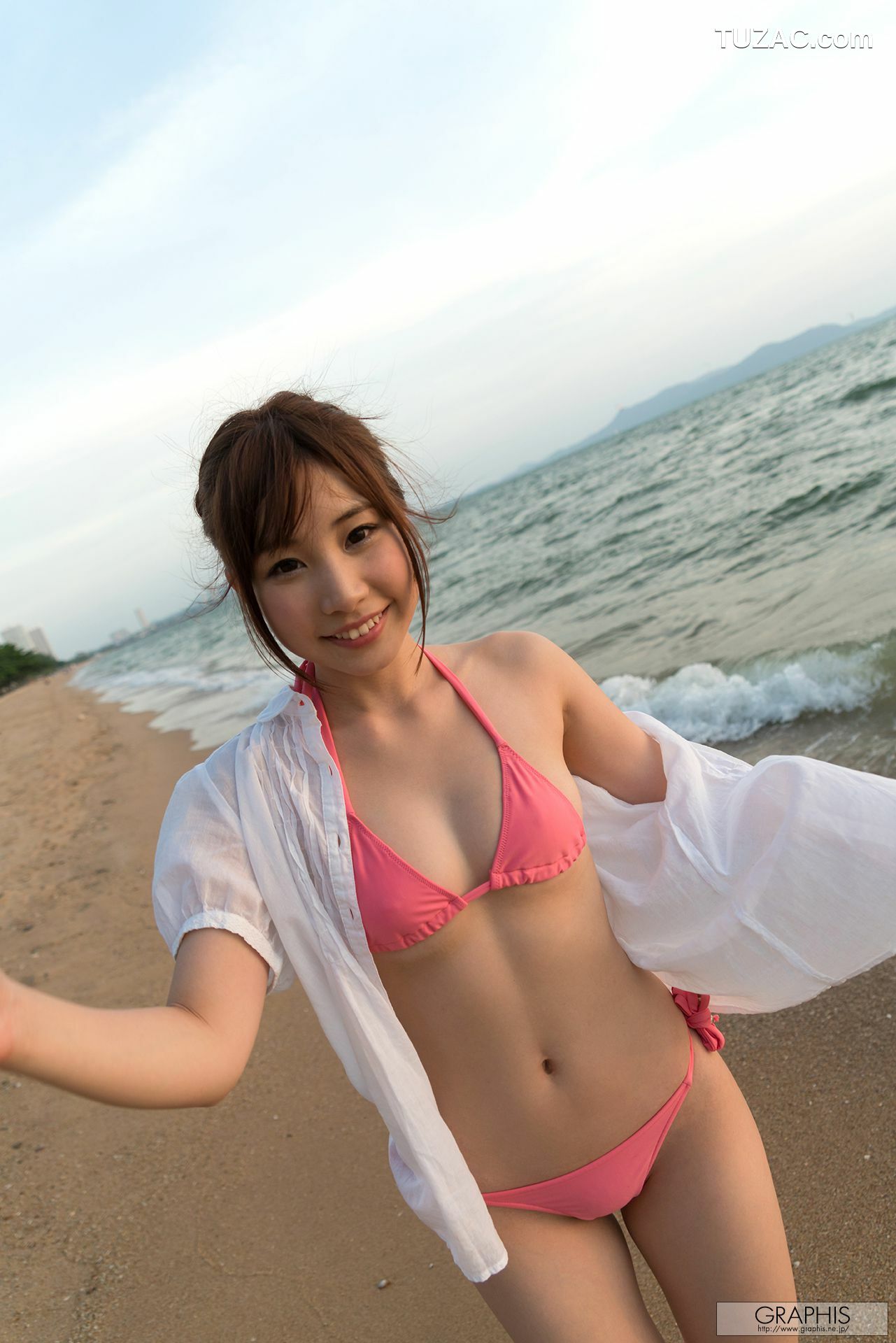 Graphis_長谷川るい『Pleasant Vacation』 Gals 写真集[44P]