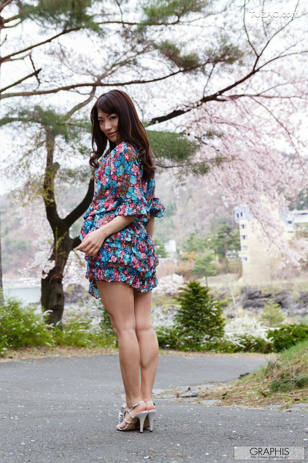 Graphis_香西咲《Footloose》 Gals 写真集[24P]