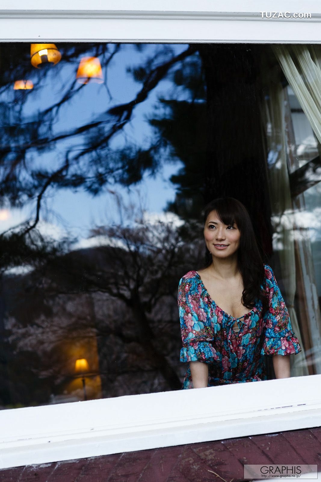 Graphis_香西咲《Footloose》 Gals 写真集[24P]