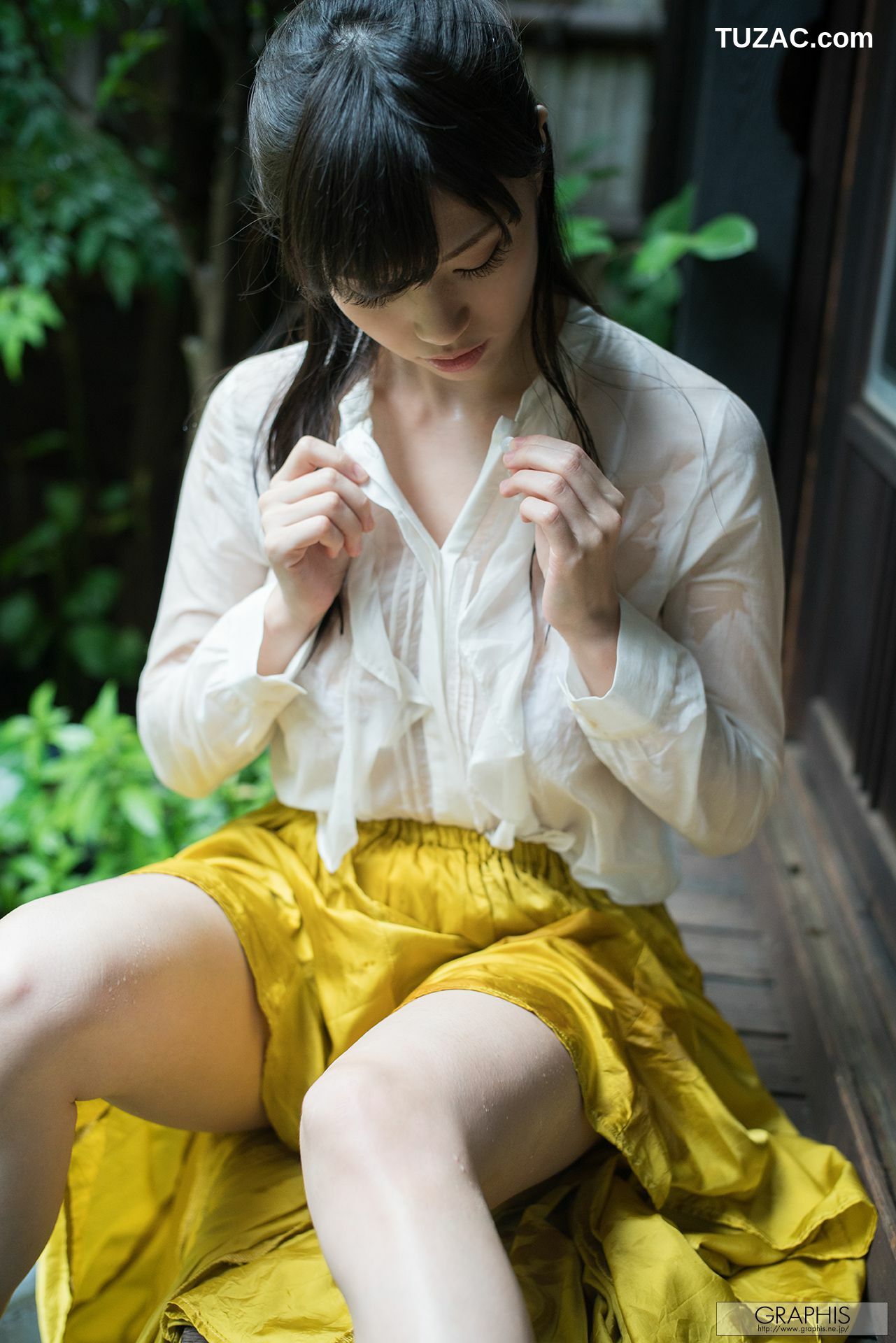 Graphis_高橋しょう子《Noble bomb》 Gals 写真集[40P]