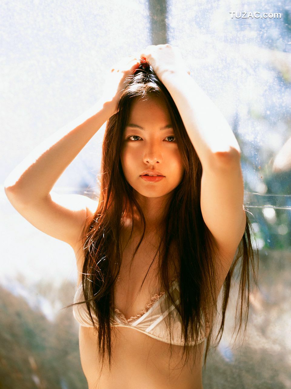 Image.tv_城山未帆 《目覚める柔肌》 写真集[50P]
