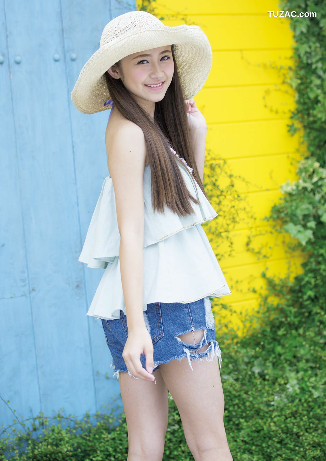PB写真集_ ふわふわ 《ふわふわです》 写真集[102P]
