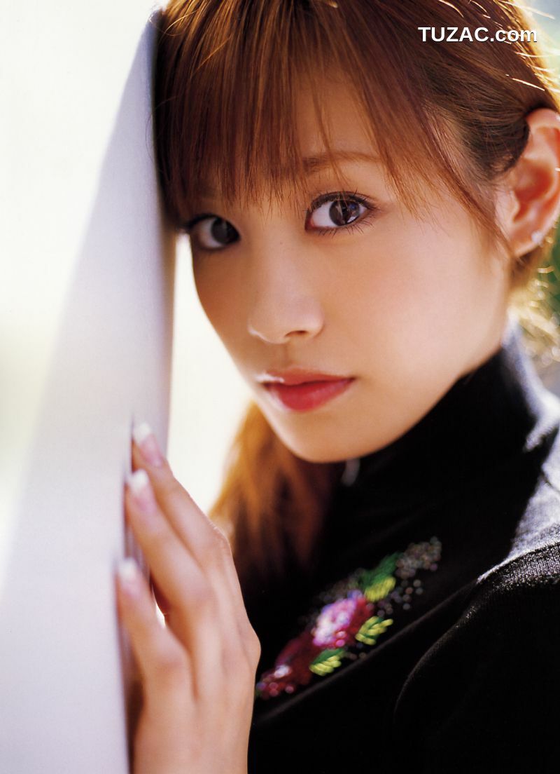 PB写真集_Ai Takahashi 高橋愛《Love Hello》 [86P]