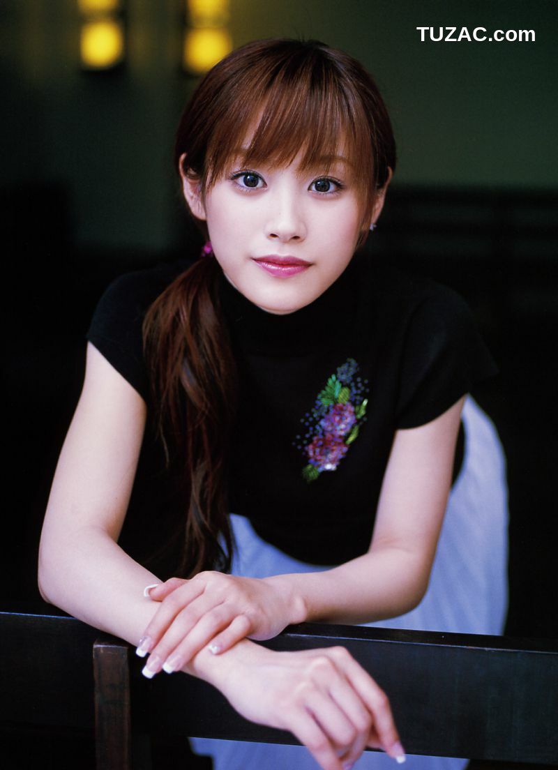 PB写真集_Ai Takahashi 高橋愛《Love Hello》 [86P]