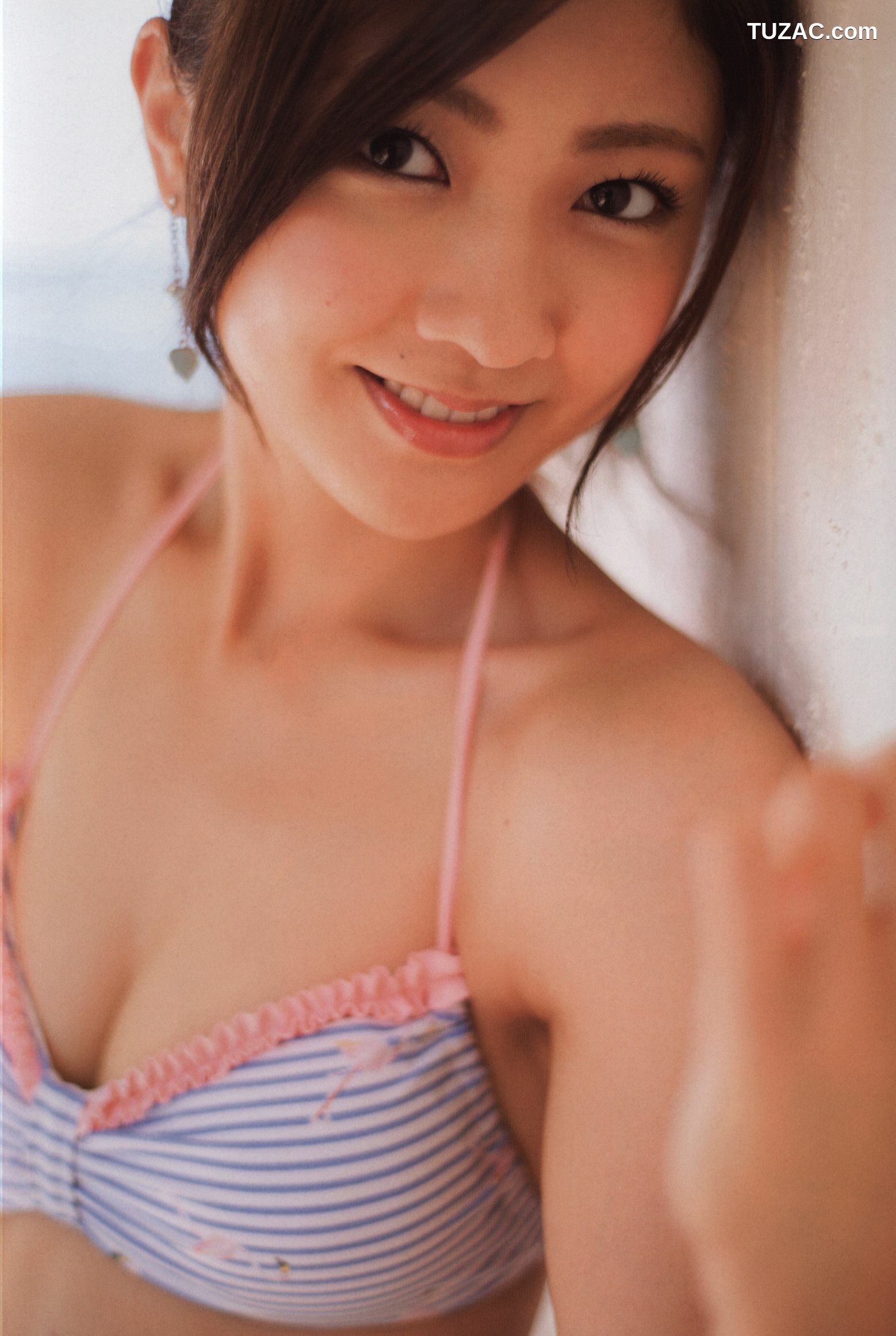 PB写真集_Alo Hello! Berryz 工房 Photobook 2013 [123P]