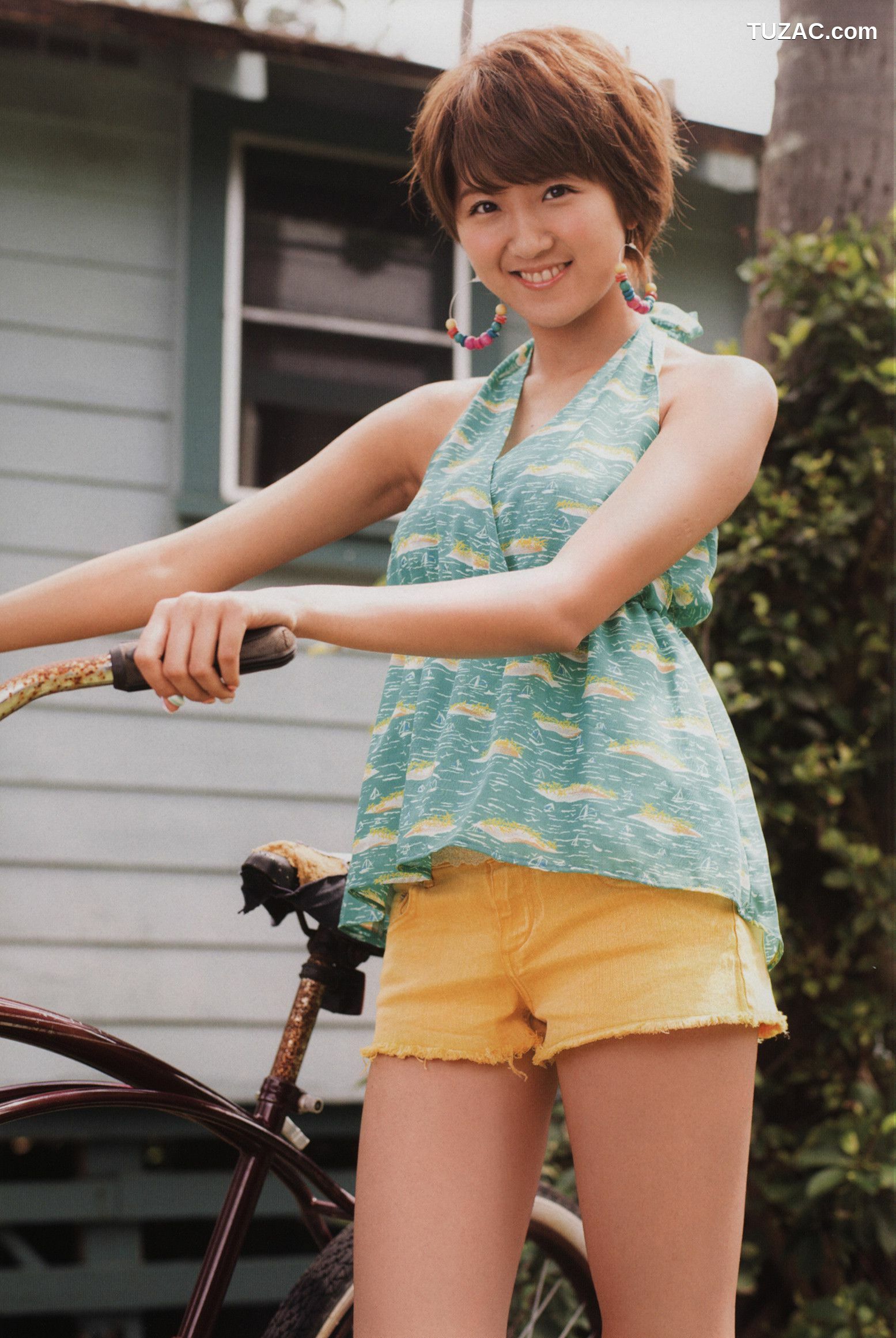 PB写真集_Alo Hello! Berryz 工房 Photobook 2013 [123P]