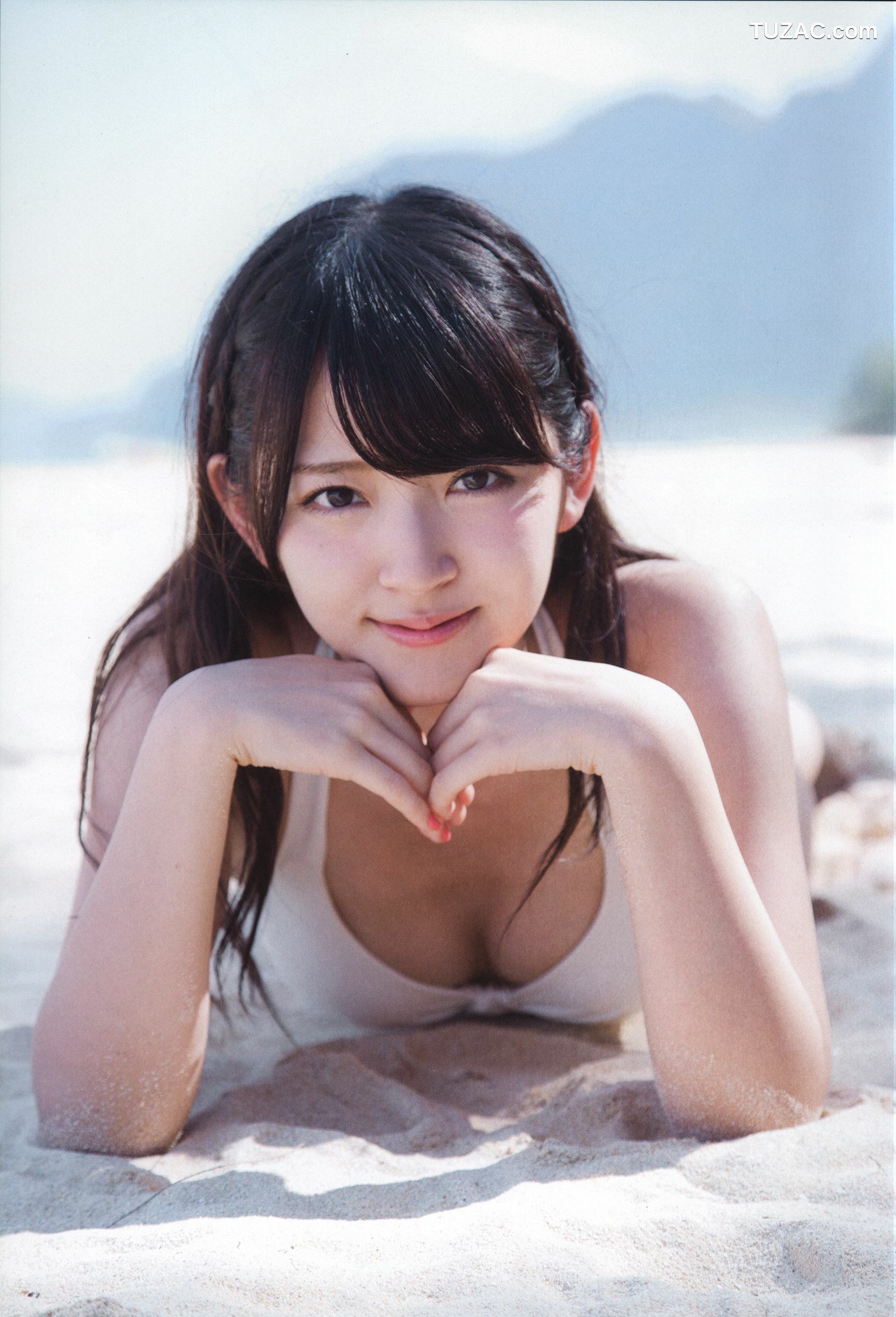 PB写真集_Alo-Hello! ℃-ute Photobook 2014 [120P]