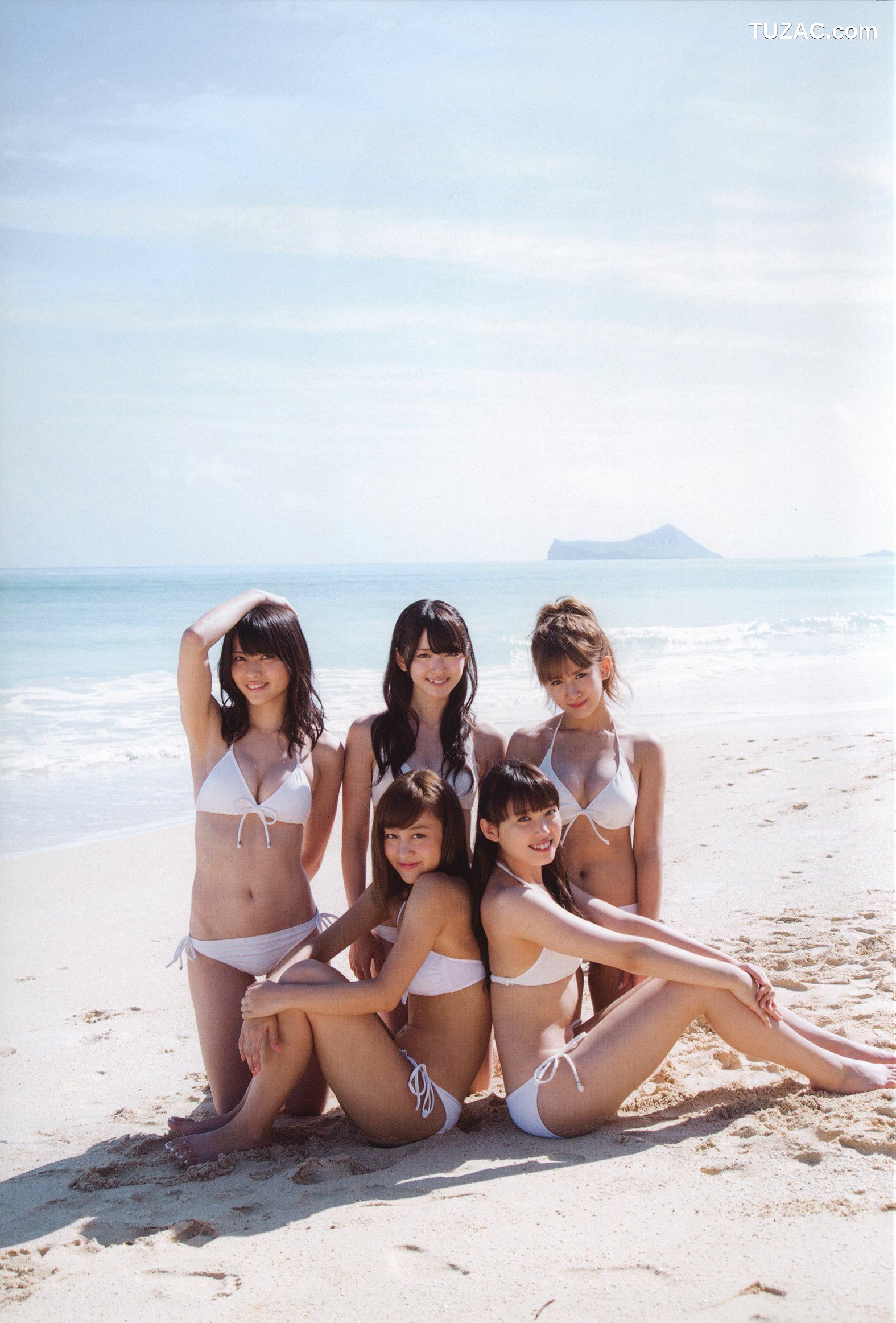 PB写真集_Alo-Hello! ℃-ute Photobook 2014 [120P]