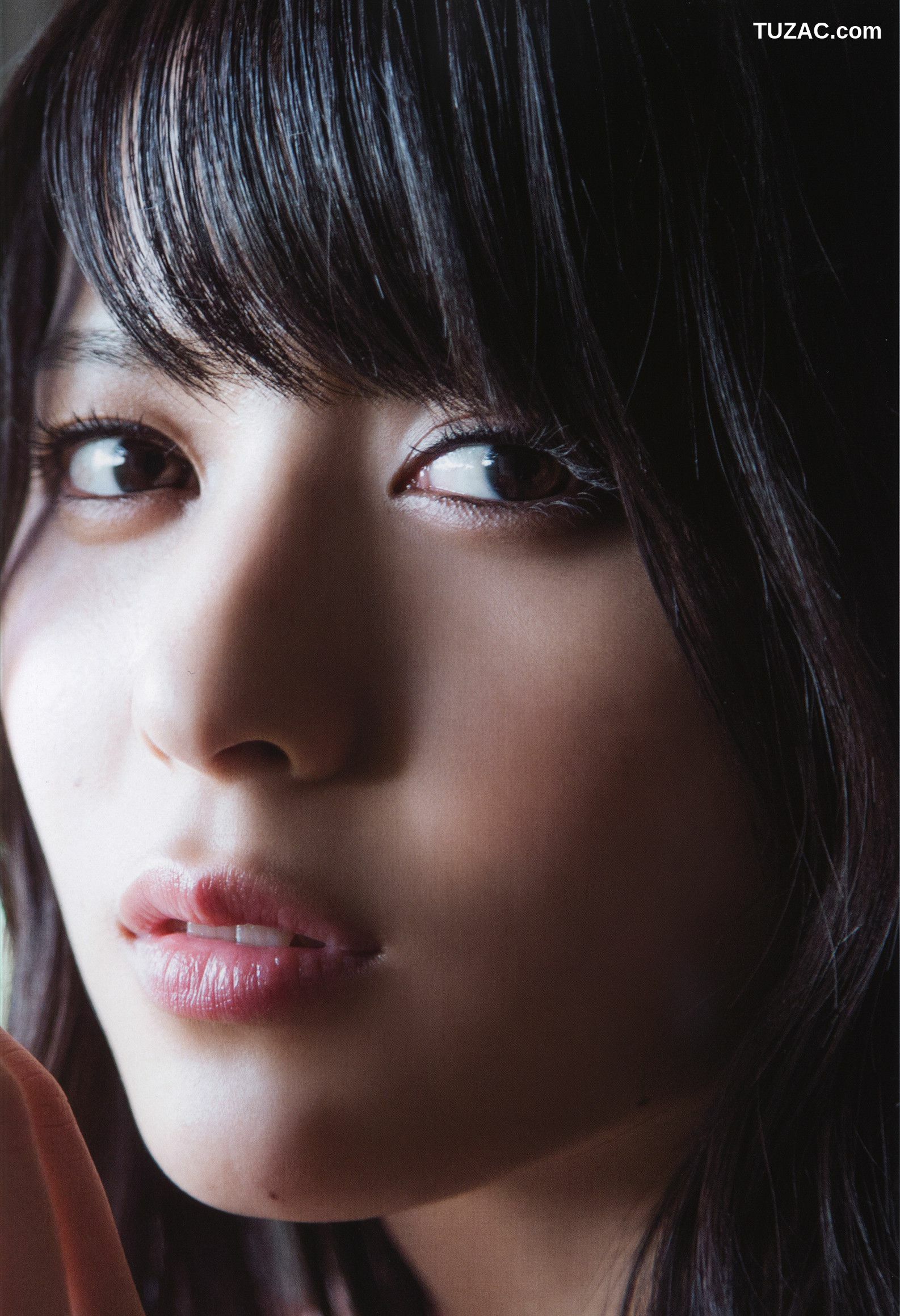 PB写真集_Alo-Hello! ℃-ute Photobook 2014 [120P]