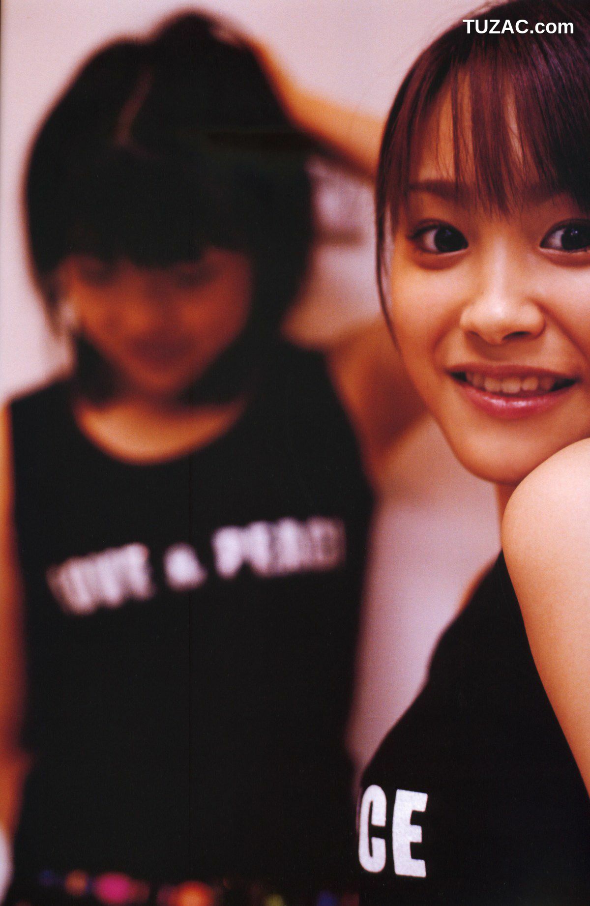 PB写真集_Takahashi Ai 高橋愛 《ai》 写真集[142P]