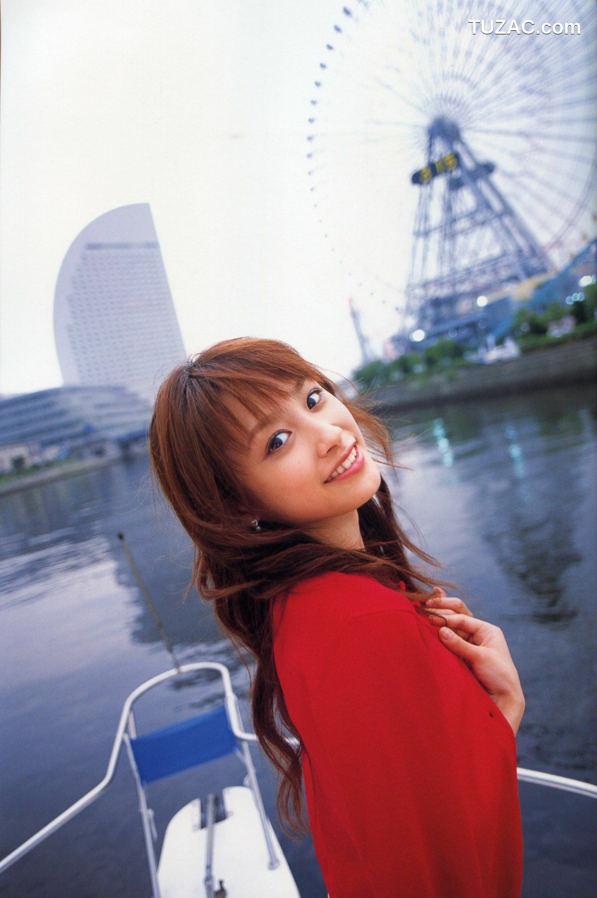 PB写真集_Takahashi Ai 高橋愛 《ai》 写真集[142P]