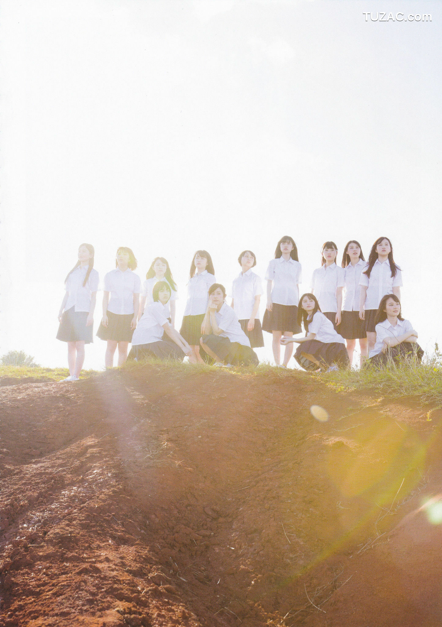 PB写真集_乃木坂46《极品正统清纯少女组合》 写真集[118P]