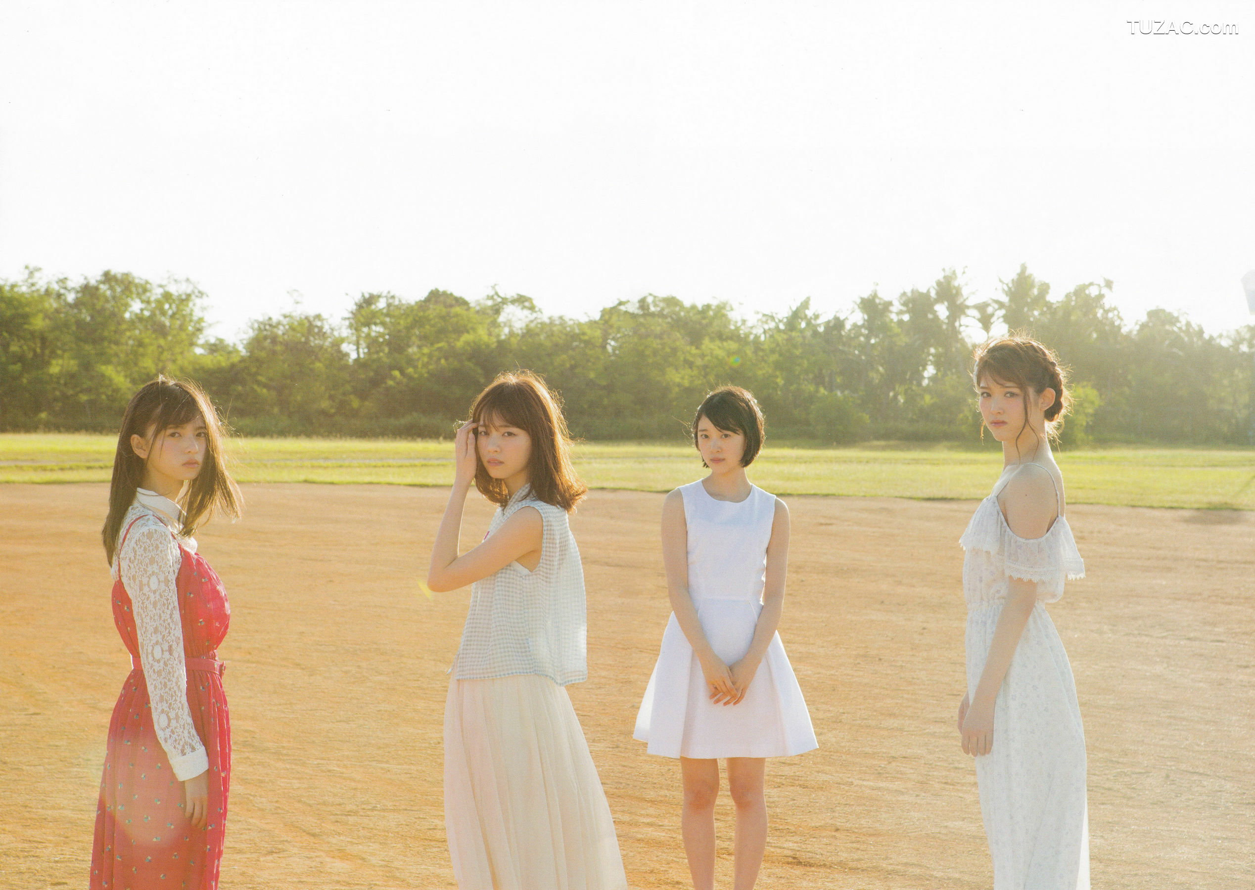 PB写真集_乃木坂46《极品正统清纯少女组合》 写真集[118P]