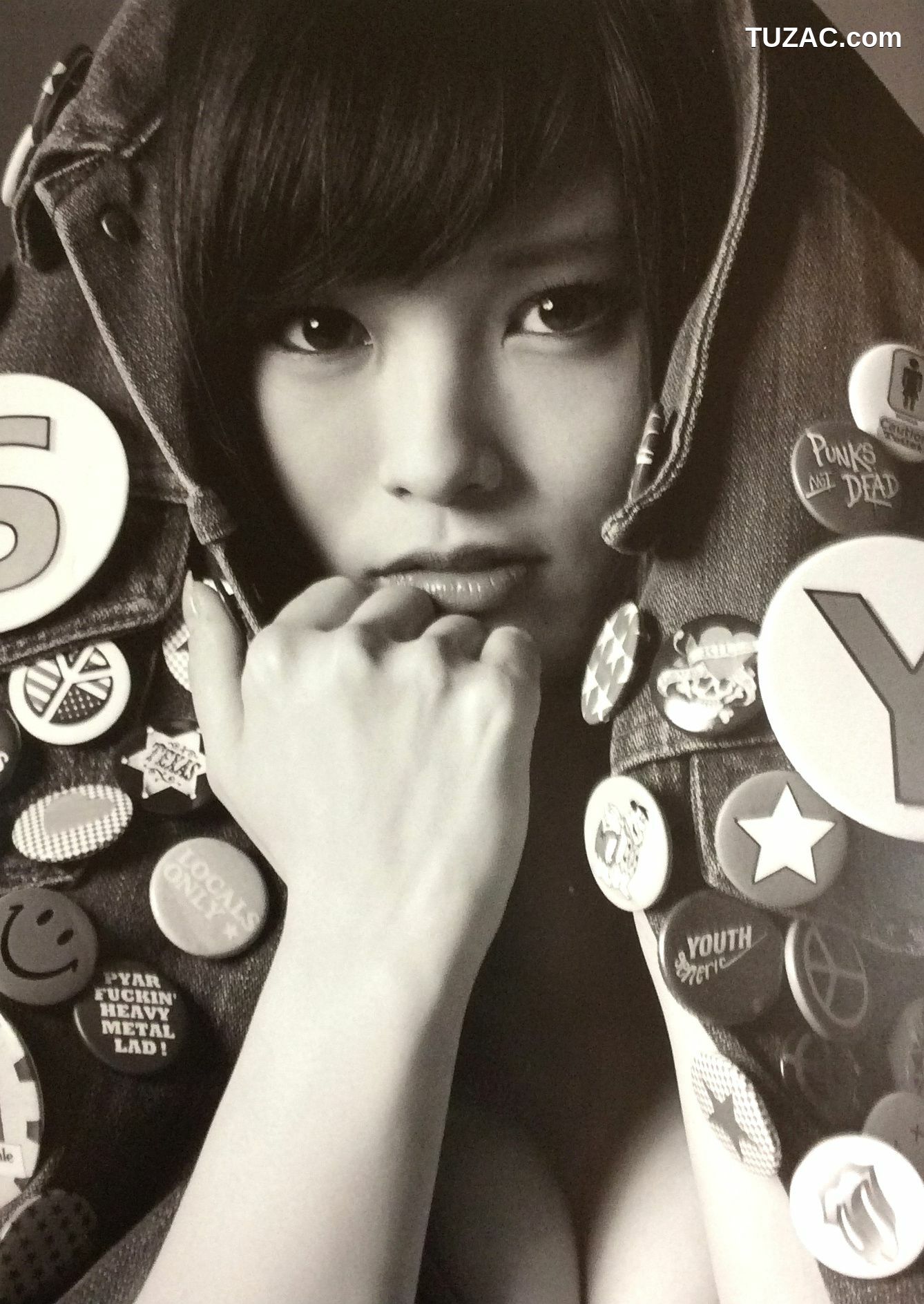 PB写真集_山本彩《SY》 Photo By LESLIE KEE [143P]