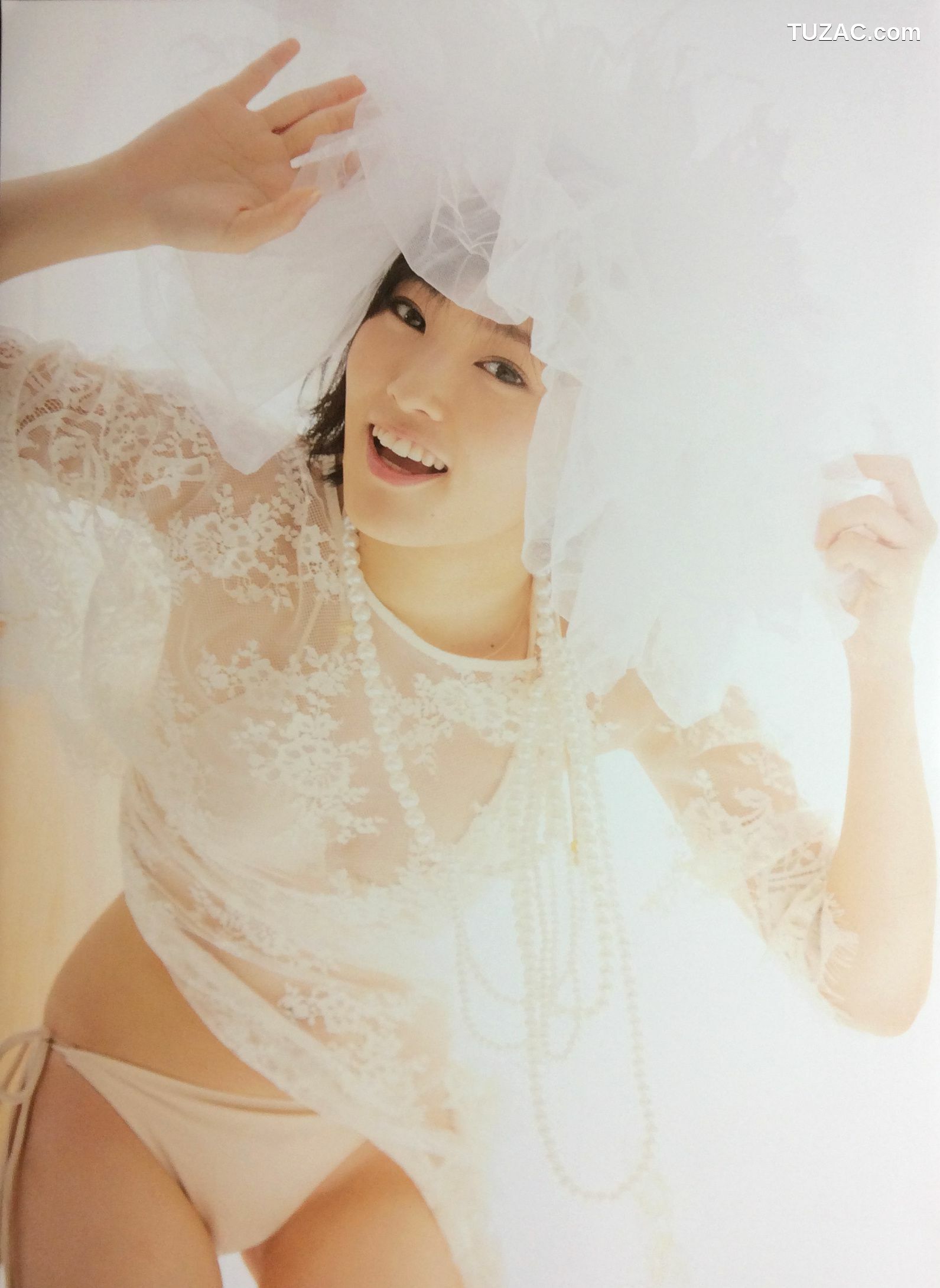 PB写真集_山本彩《SY》 Photo By LESLIE KEE [143P]