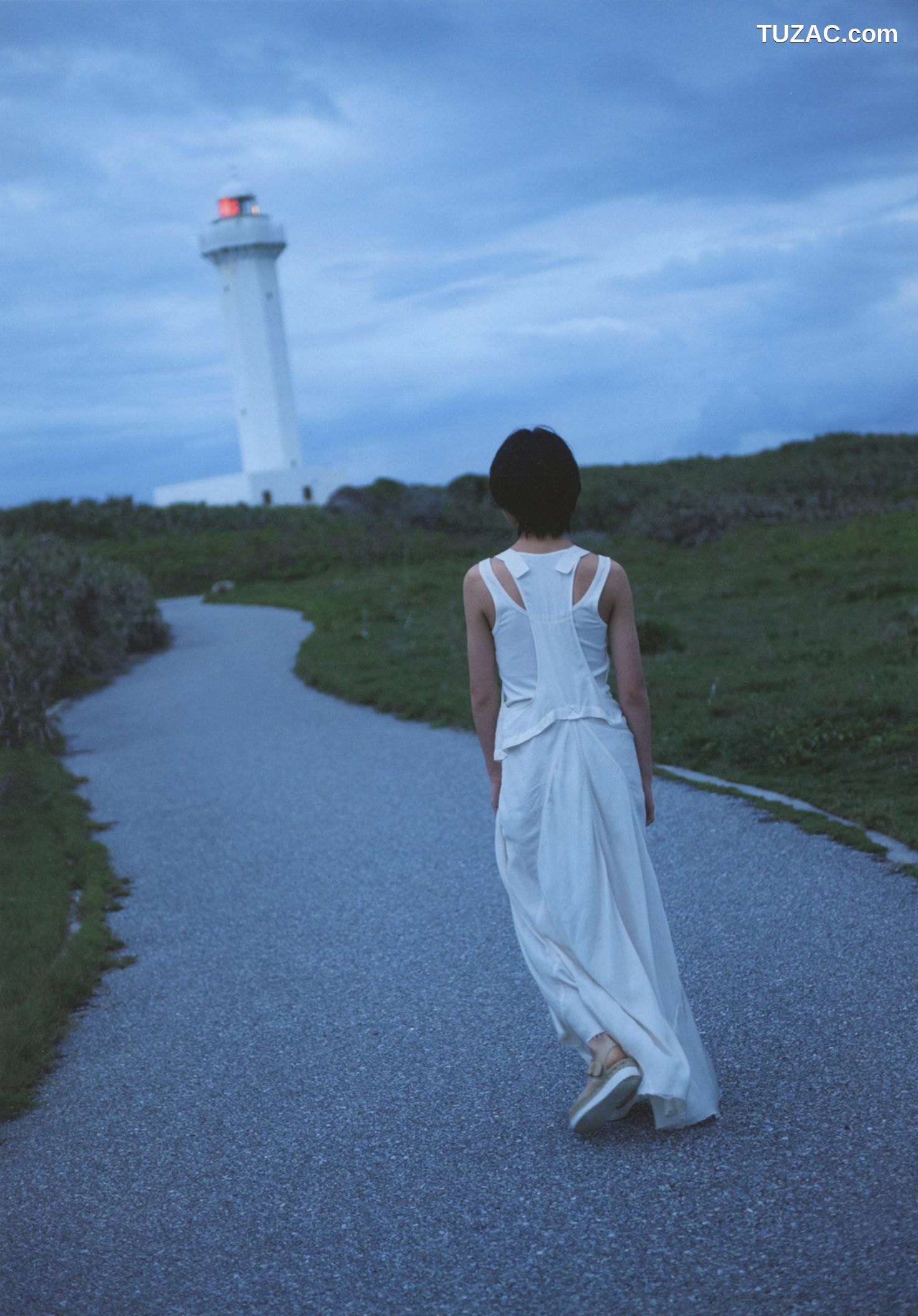PB写真集_工藤遥 《ハルカゼ》  写真集[101P]